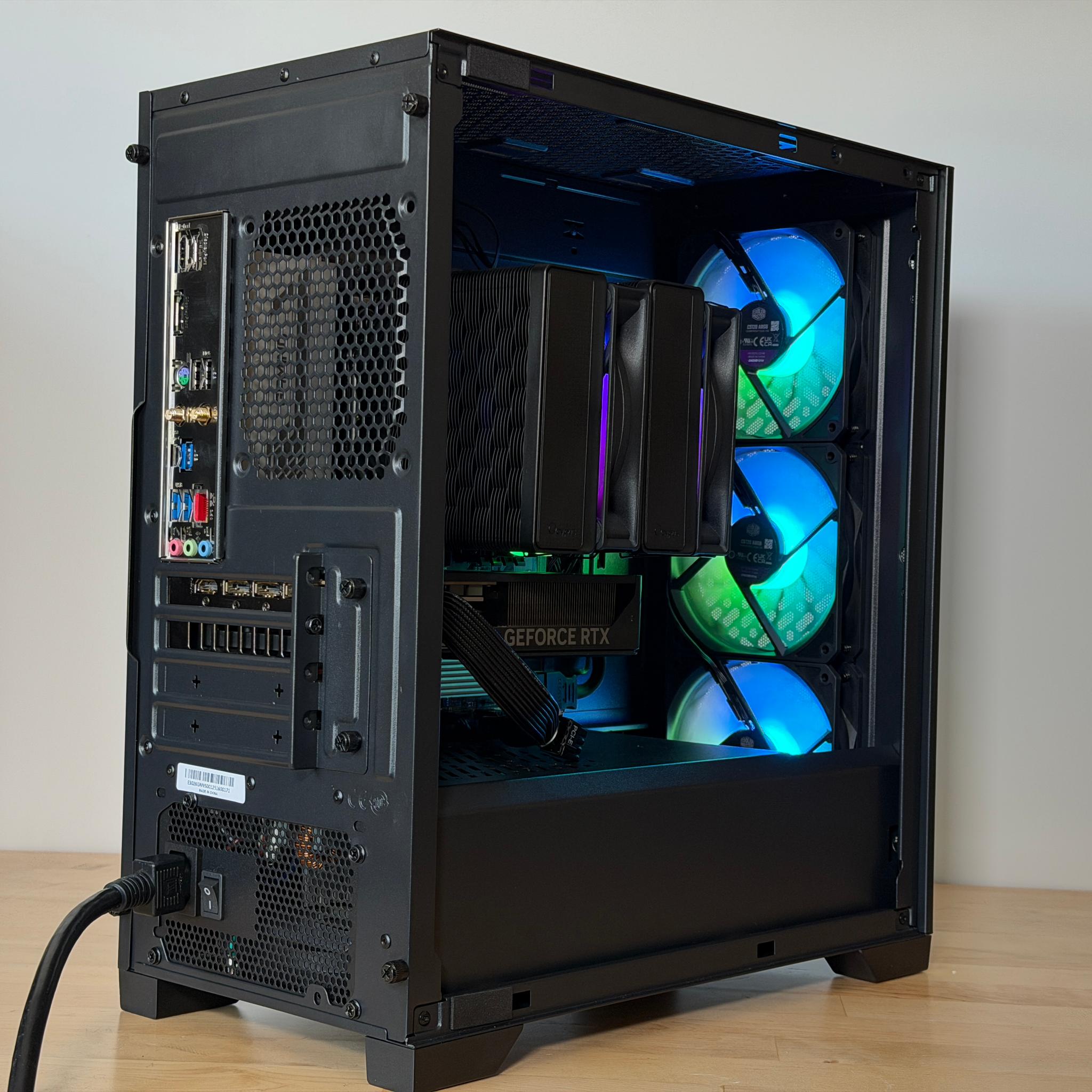 RTX 5060 Ryzen 7 7700x Gaming PC