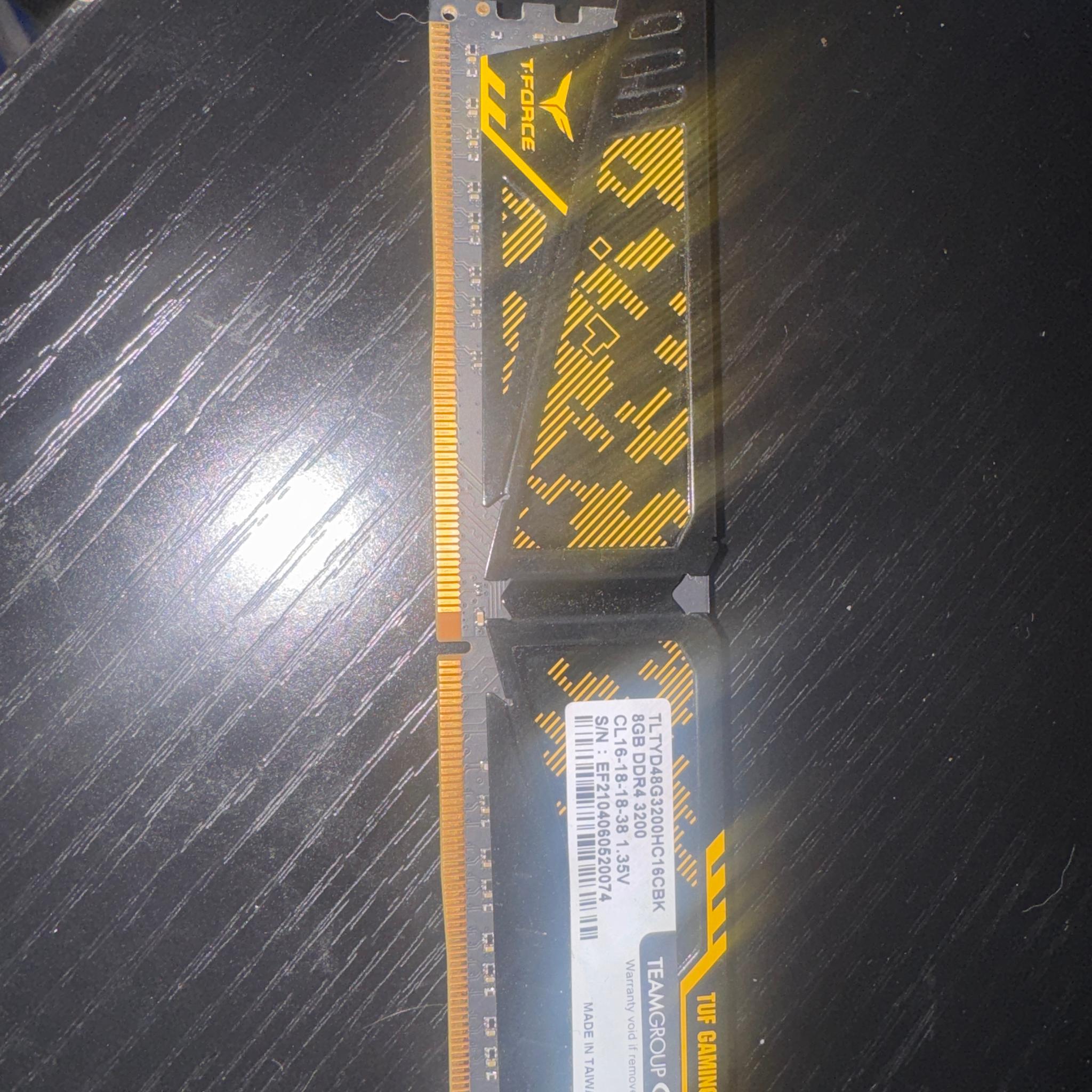 TEAMGROUP T-Force Delta TUF Gaming Alliance 16GB DDR4-3200 (2x8GB)