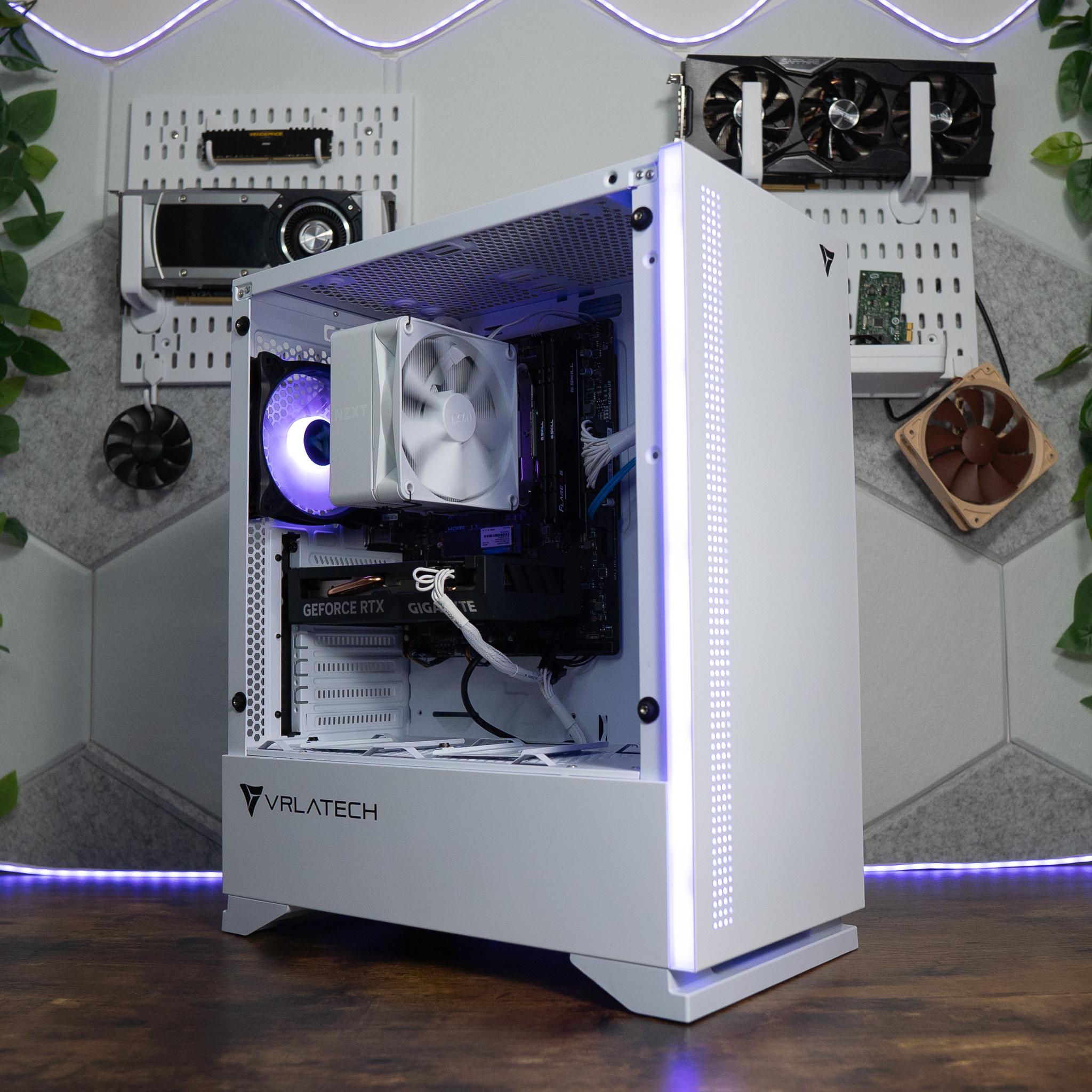 🌨🌨 | GIGABYTE RTX 4060 | RYZEN 5 8400F | 32GB DDR5 RAM | 1.5TB | Arctic Snow