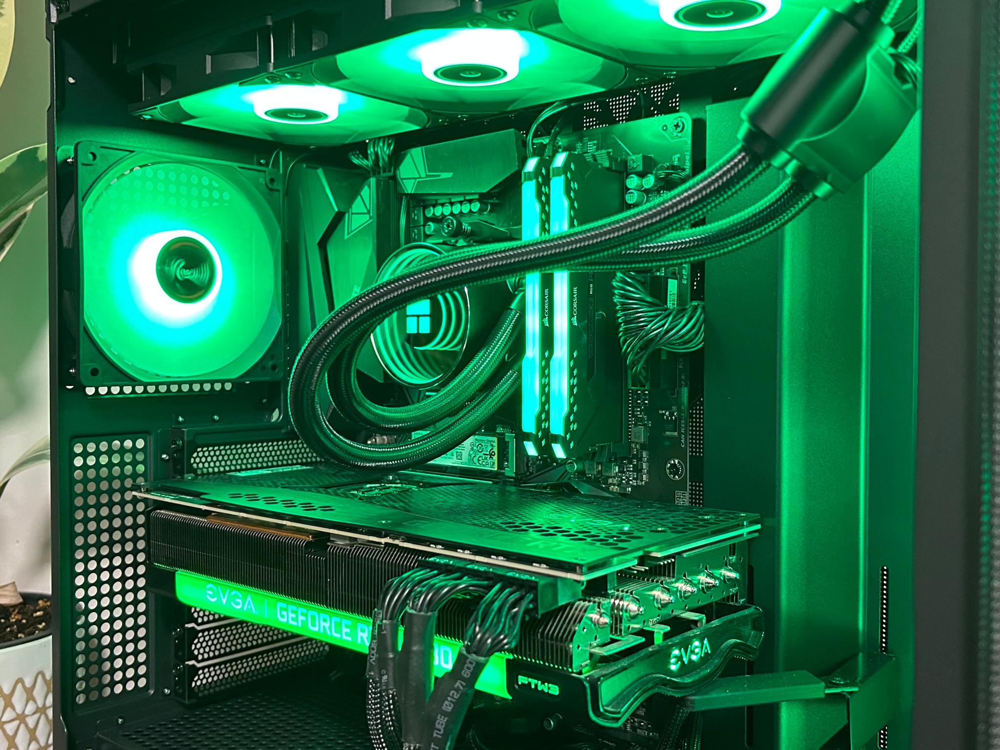 RTX 3080 | Ryzen 7 5800X | 32GB DDR4 | 1TB NVMe | 360mm AIO | 850W Gold