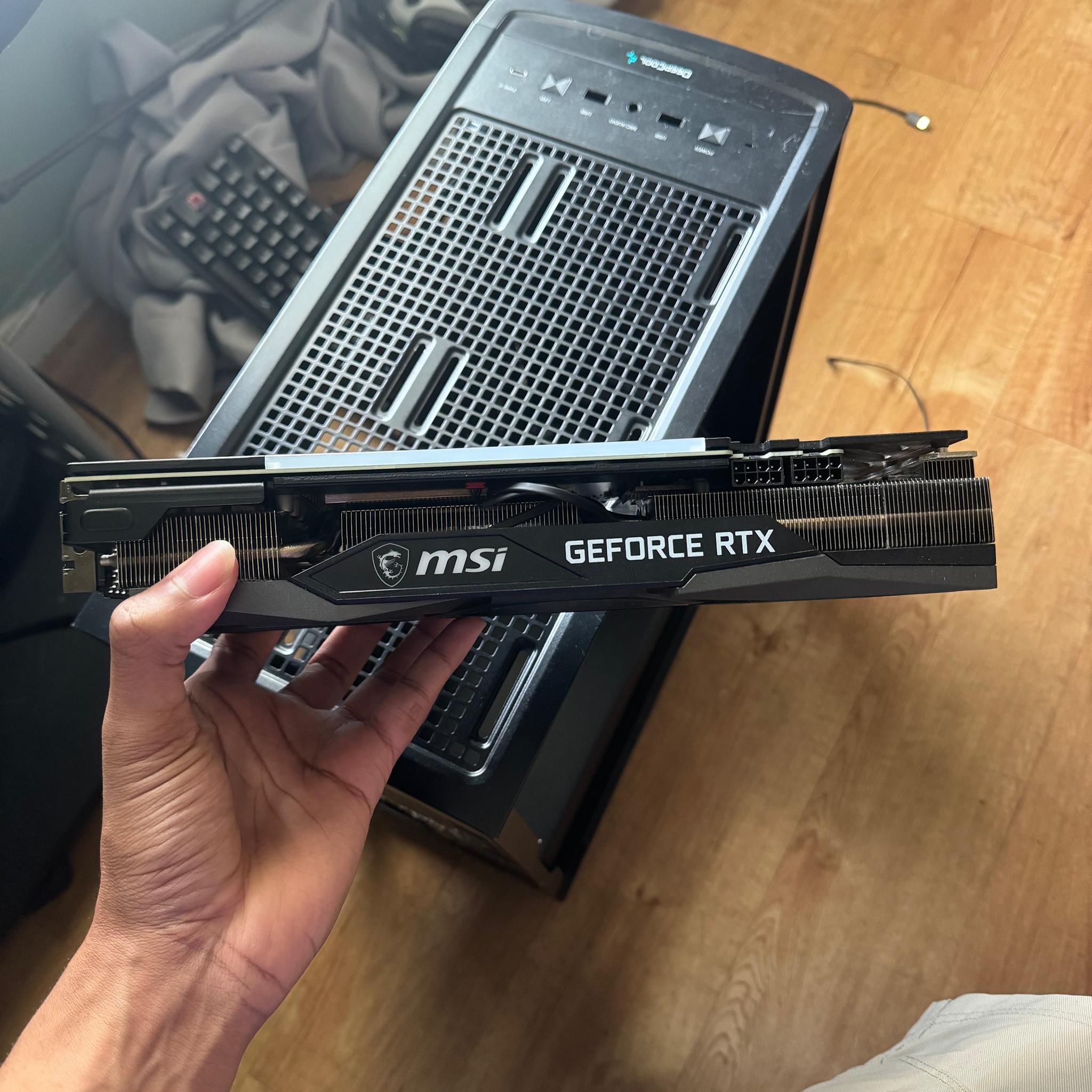MSI RTX 3060 12gb GAMING X TRIO with Vertical GPU Mount