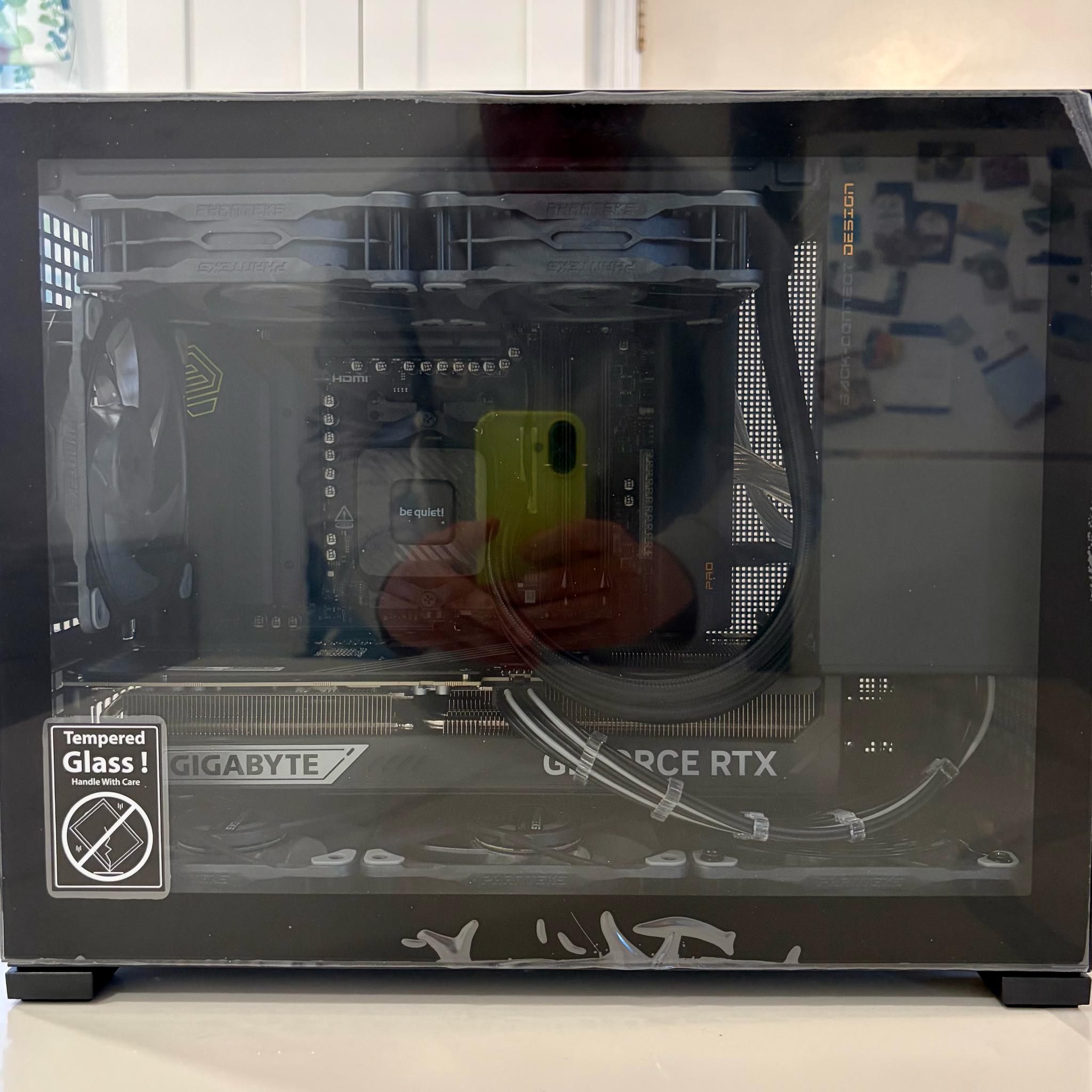 RTX 5080 + R7 9800X3D