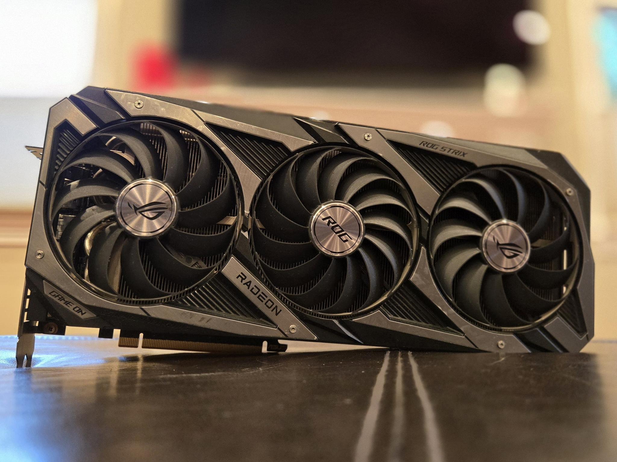 Asus Strix RX 6700XT 12GB