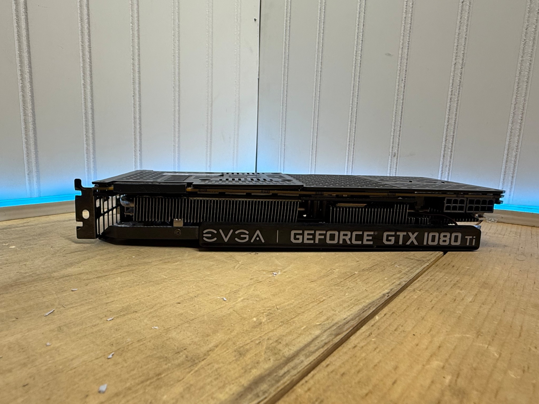 EVGA 1080TI 11gVRAM