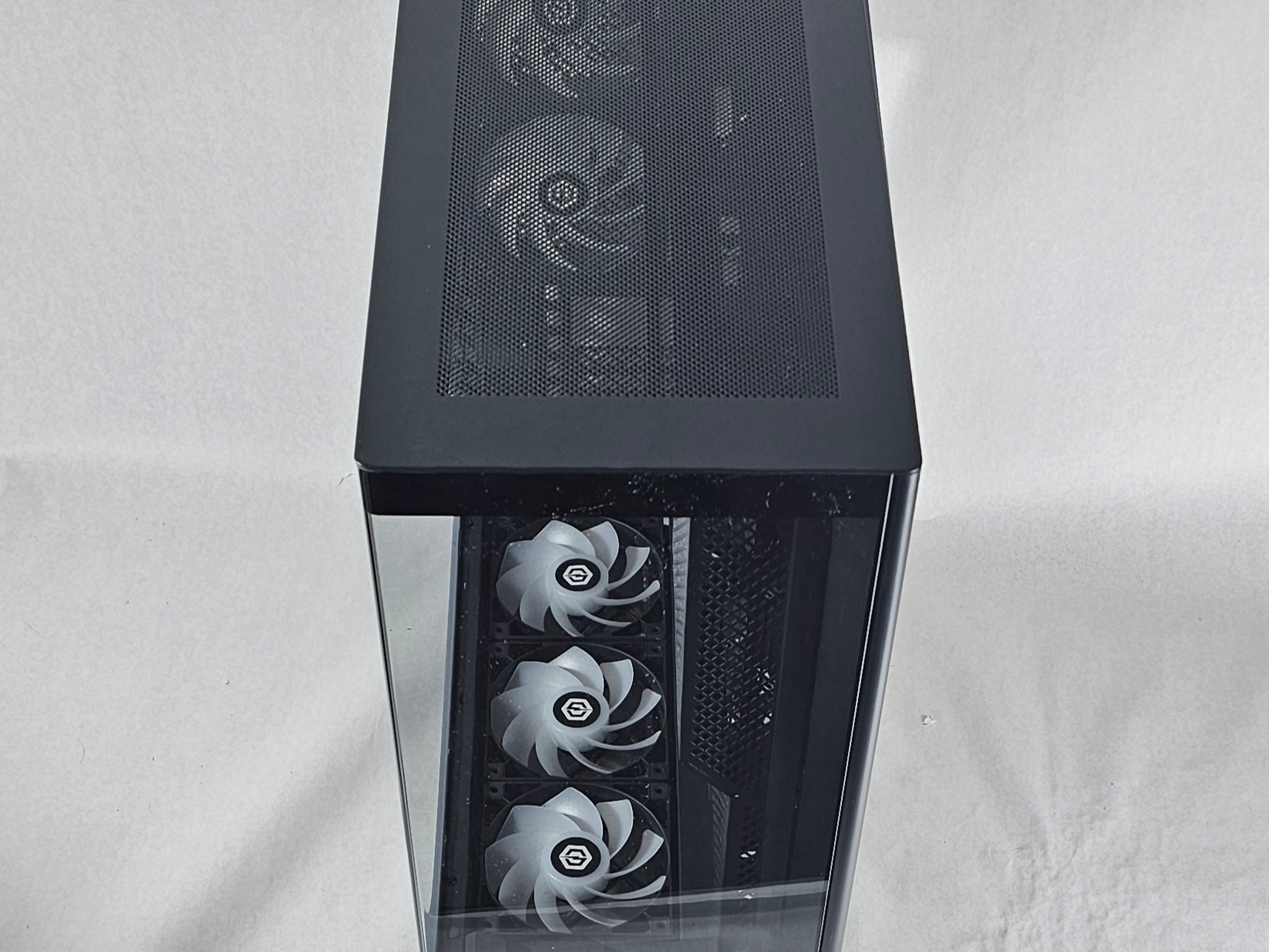 Black CyberPowerPC PC Case with Tempered Glass w/ 5 Fans