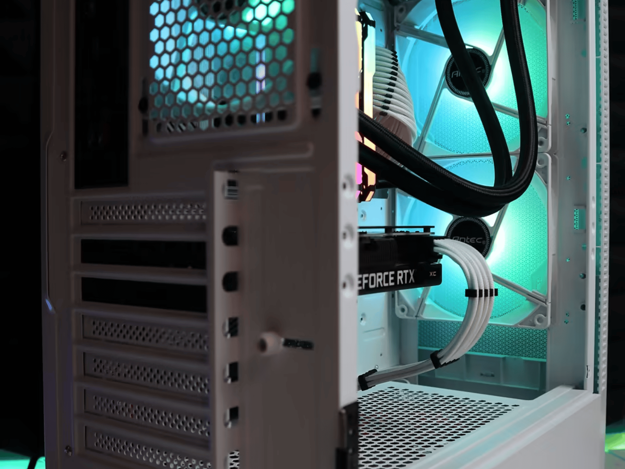 Gratify | 12600K/RTX 3060 Gaming PC FREE SHIPPING