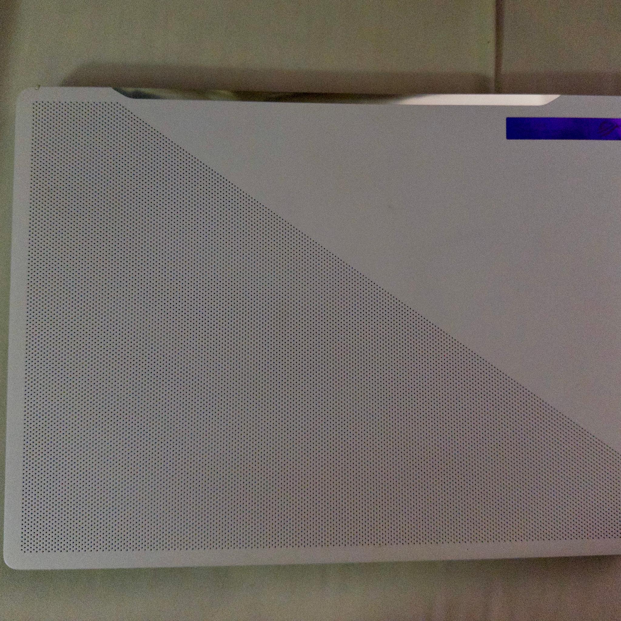 ASUS ROG Zephyrus G14 14" Gaming Laptop, Ryzen 9 6900HS, RX 6700S, 16GB RAM, 1TB SSD, White, (2022)