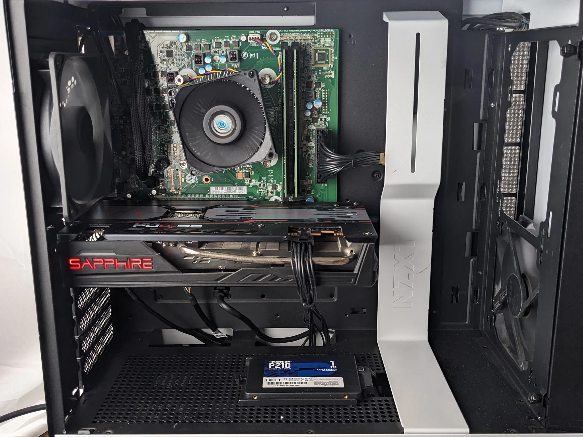 GamerSxin Custom 5600 XT i5-6500 8GB 2133mhz 1TB SSD