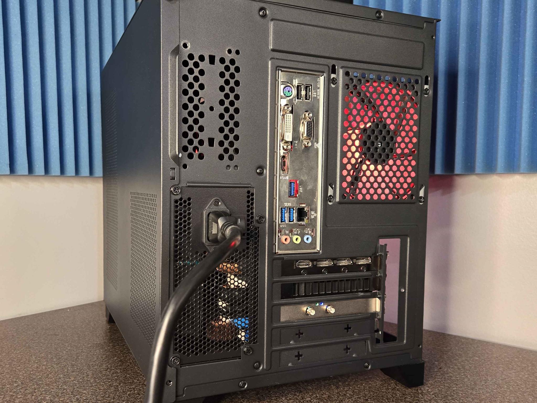 Mondrian: 10400F 3060TI 32GB cubist gaming build
