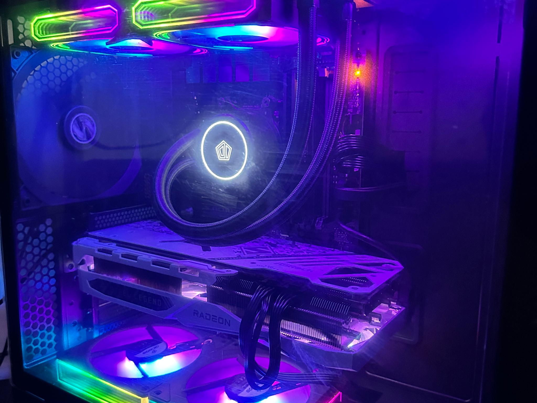 Ryzen 7 7700x, rx7900 gre, DDR5 32gb