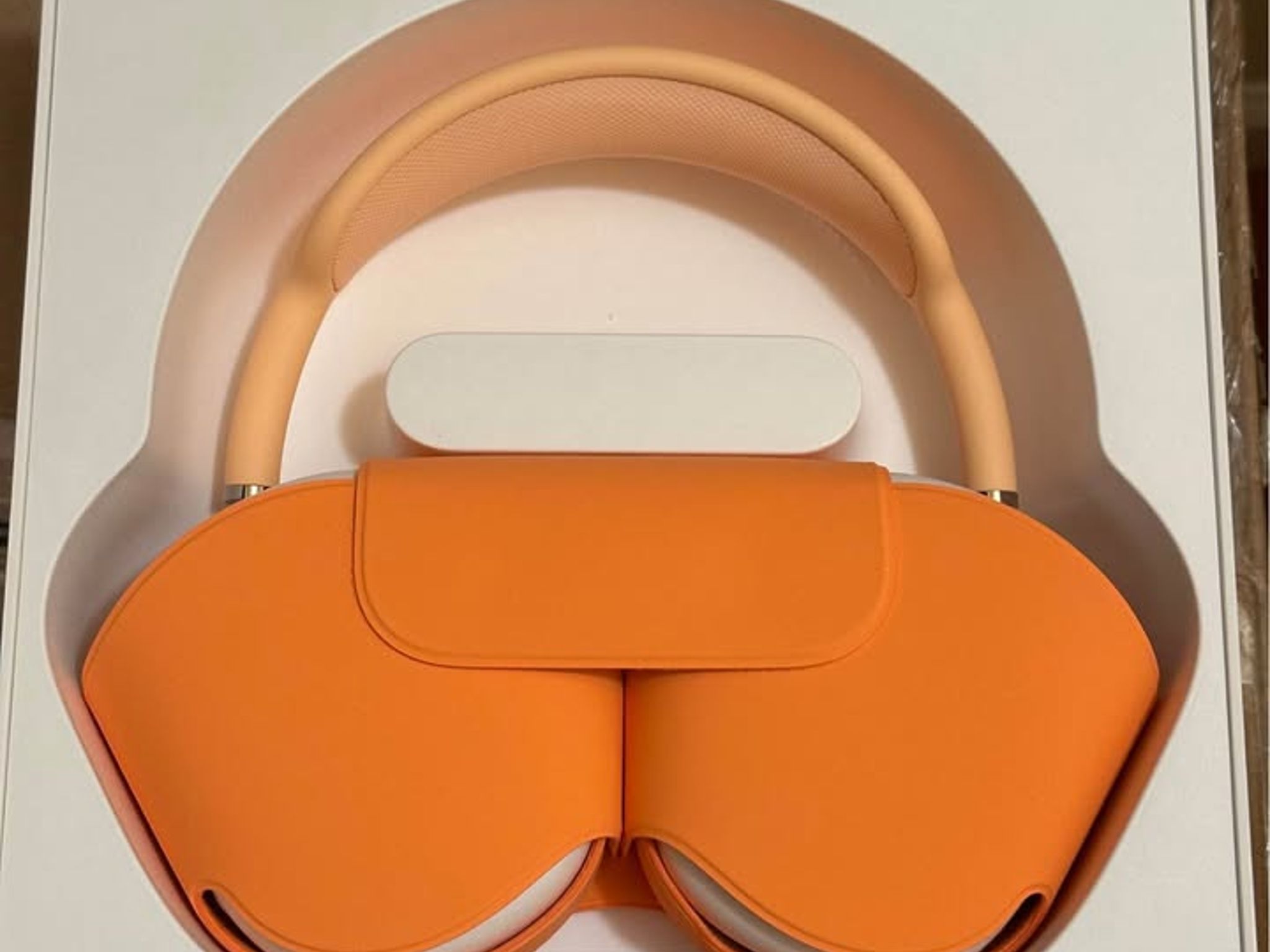 New Apple AirPods Max 2 Wireless Over-Ear Headphones – Orange