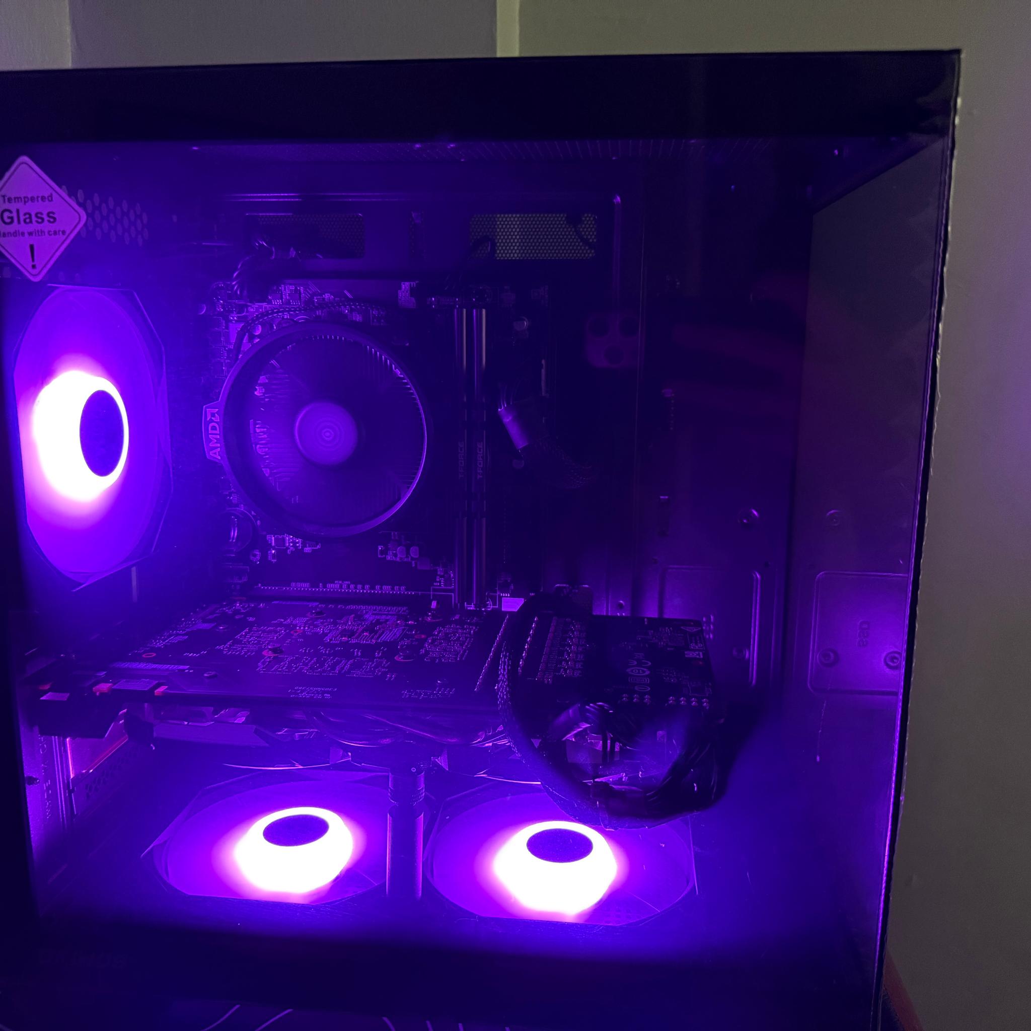 Mid tier gaming pc | Ryzen 5600g | GeForce gtx 1080 | 1tb ssd | 16gb ram |