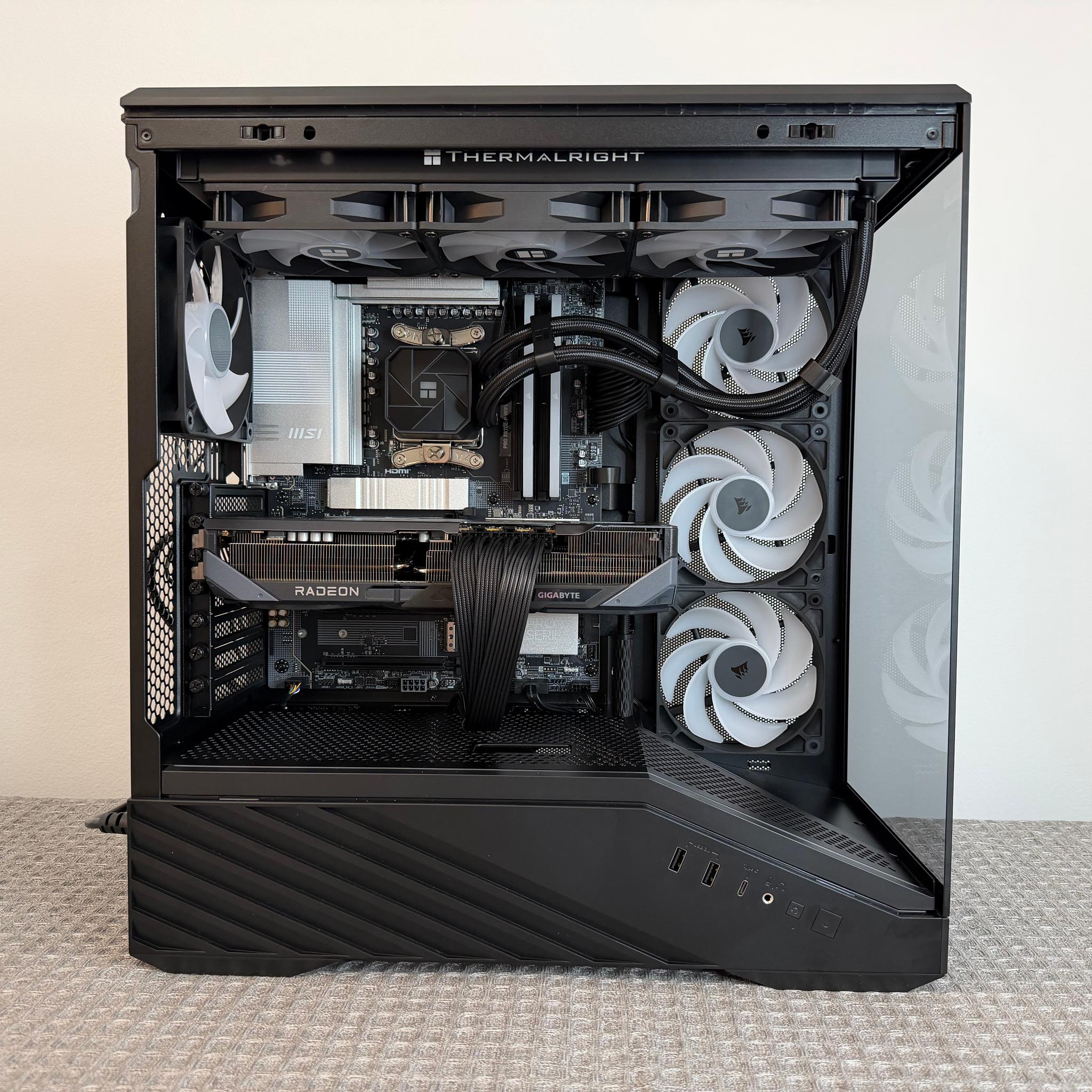 RX 9070 XT 16GB OC • RYZEN 7 9800X3D • X870-P WIFI • 32GB DDR5 • 2TB SSD • 360MM AIO • NEW GAMING PC