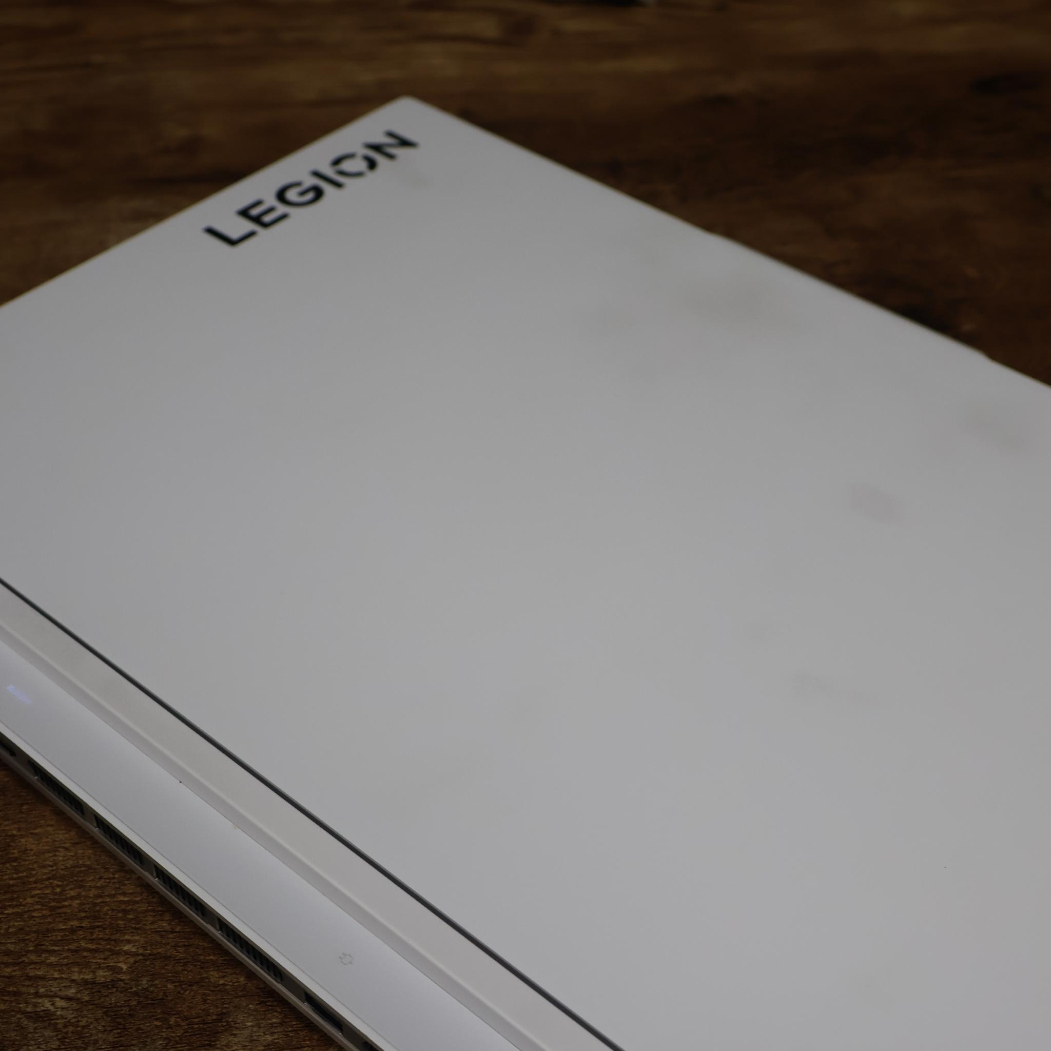 Lenovo White Legion Pro 5i Gen9 Gaming Laptop l I9 14700HX l Nvidia RTX 4060 l 16GB DDR5 l 1TB