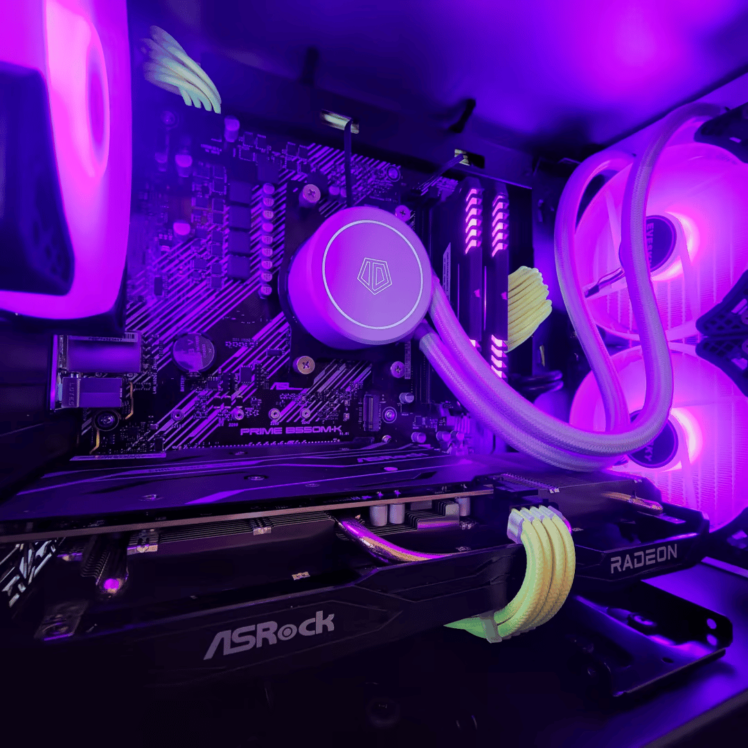 AMD Ryzen 5 3600 //  AMD Radeon RX 6600 8GB // Corsair Vengeance RGB 16GB 3200MHz