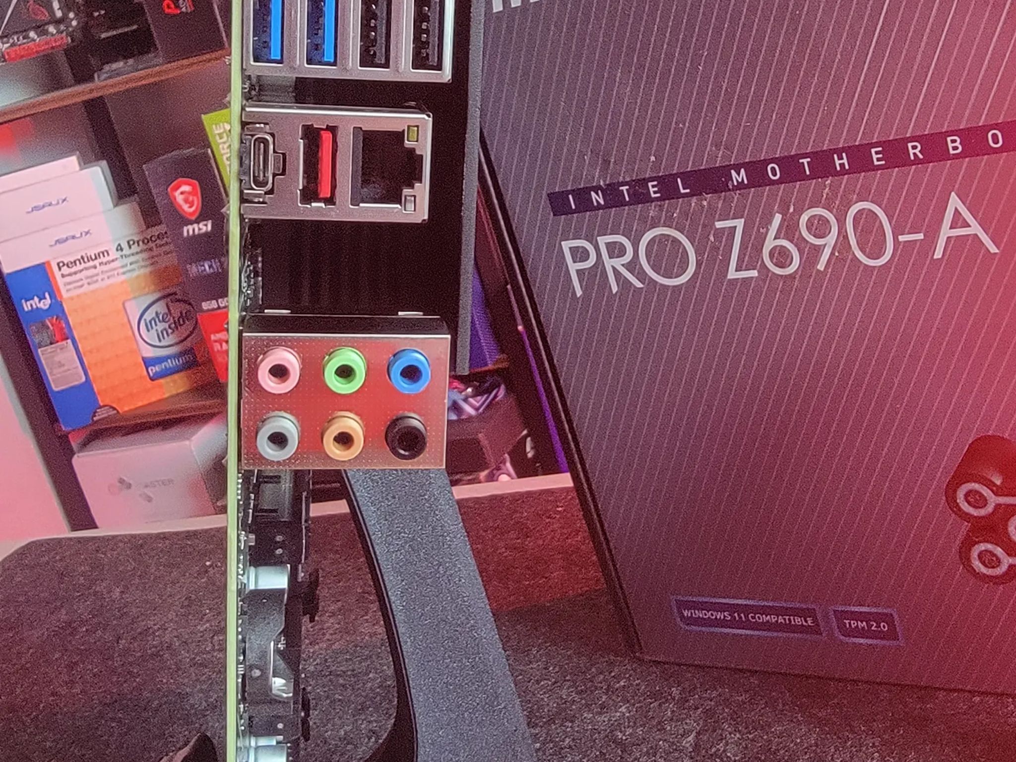 MSI PRO Z690-A DDR5 Motherboard ready for Intel 14th, 13th, 12th Gen
