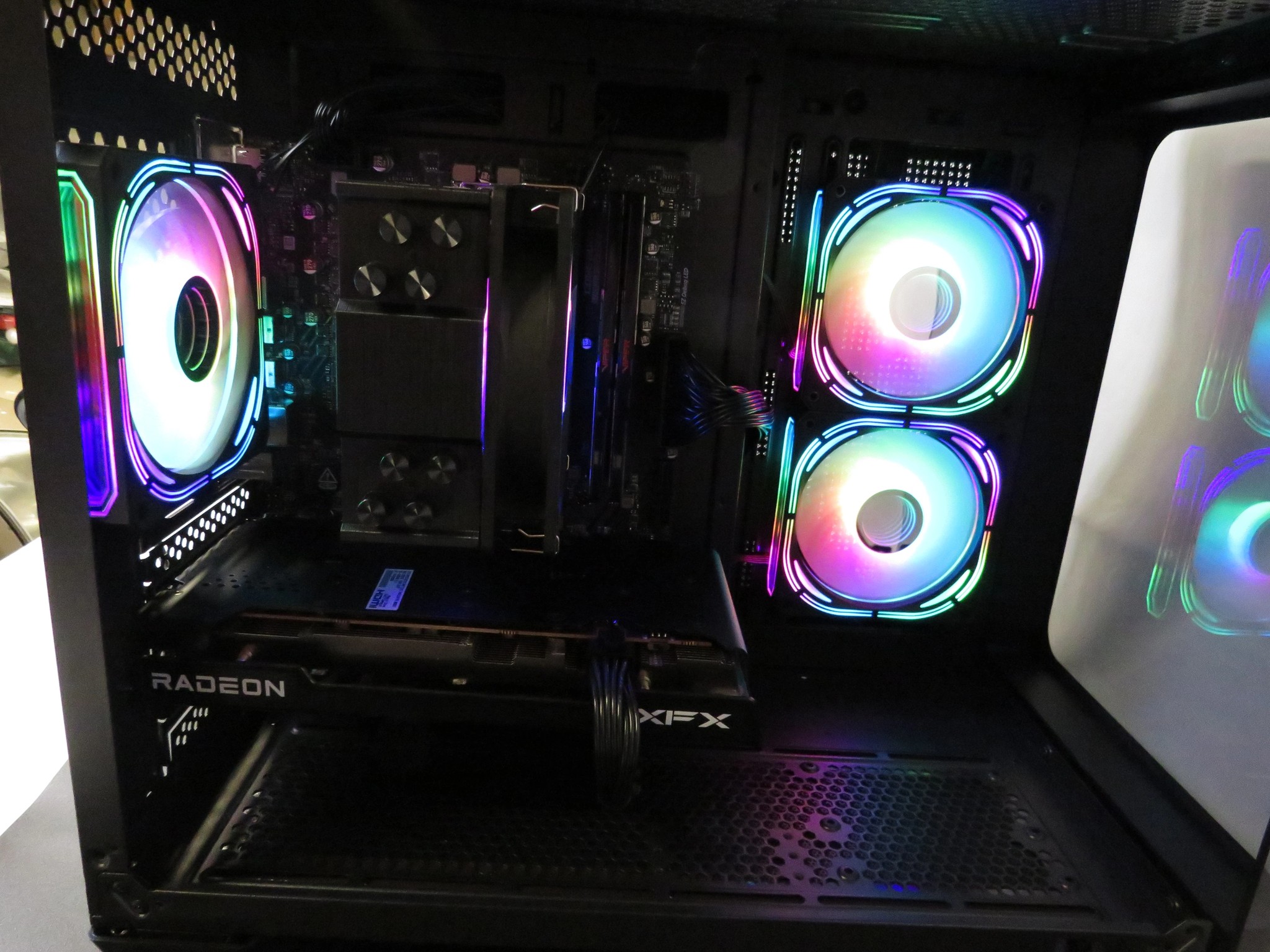 New Year Sale! Team RED AM5 Gamer! Ryzen 5 7500F + RX 6650XT + 16 GB DDR5 + 1 TB Gen 4 NVME