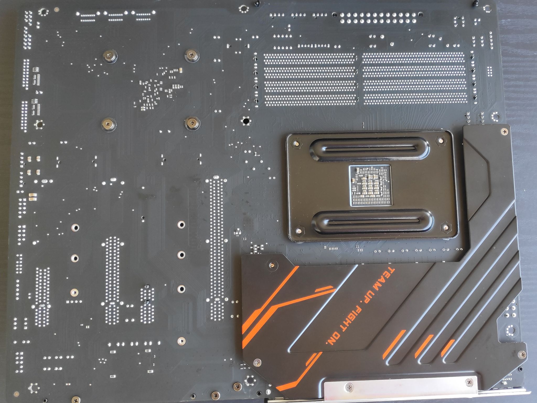 Gigabyte X470 Aorus Gaming 7 Wifi Socket AM4 Motherboard for AMD Ryzen Processors (Open box)