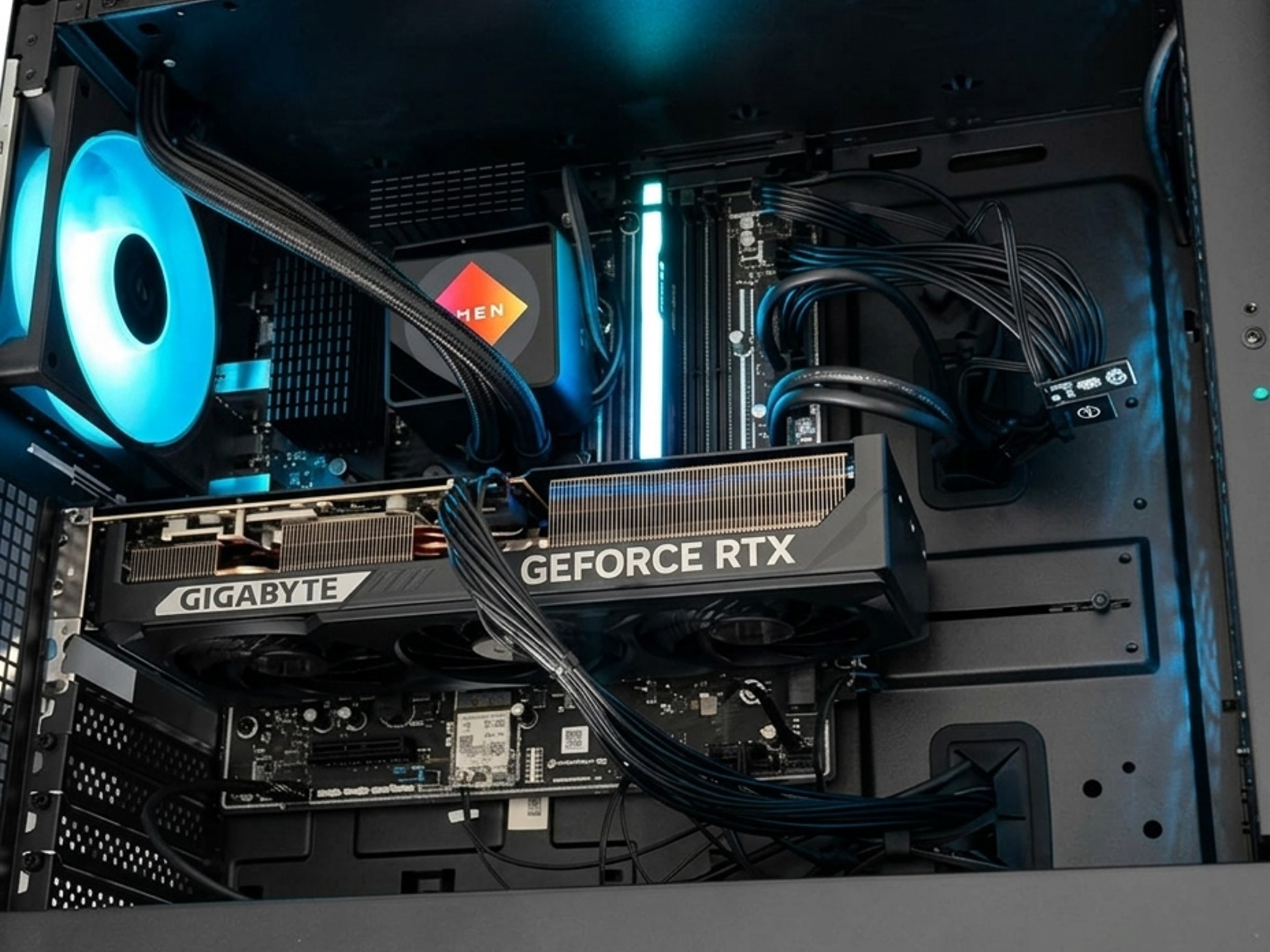 Omen 45L 9700X Prebuilt (No GPU)