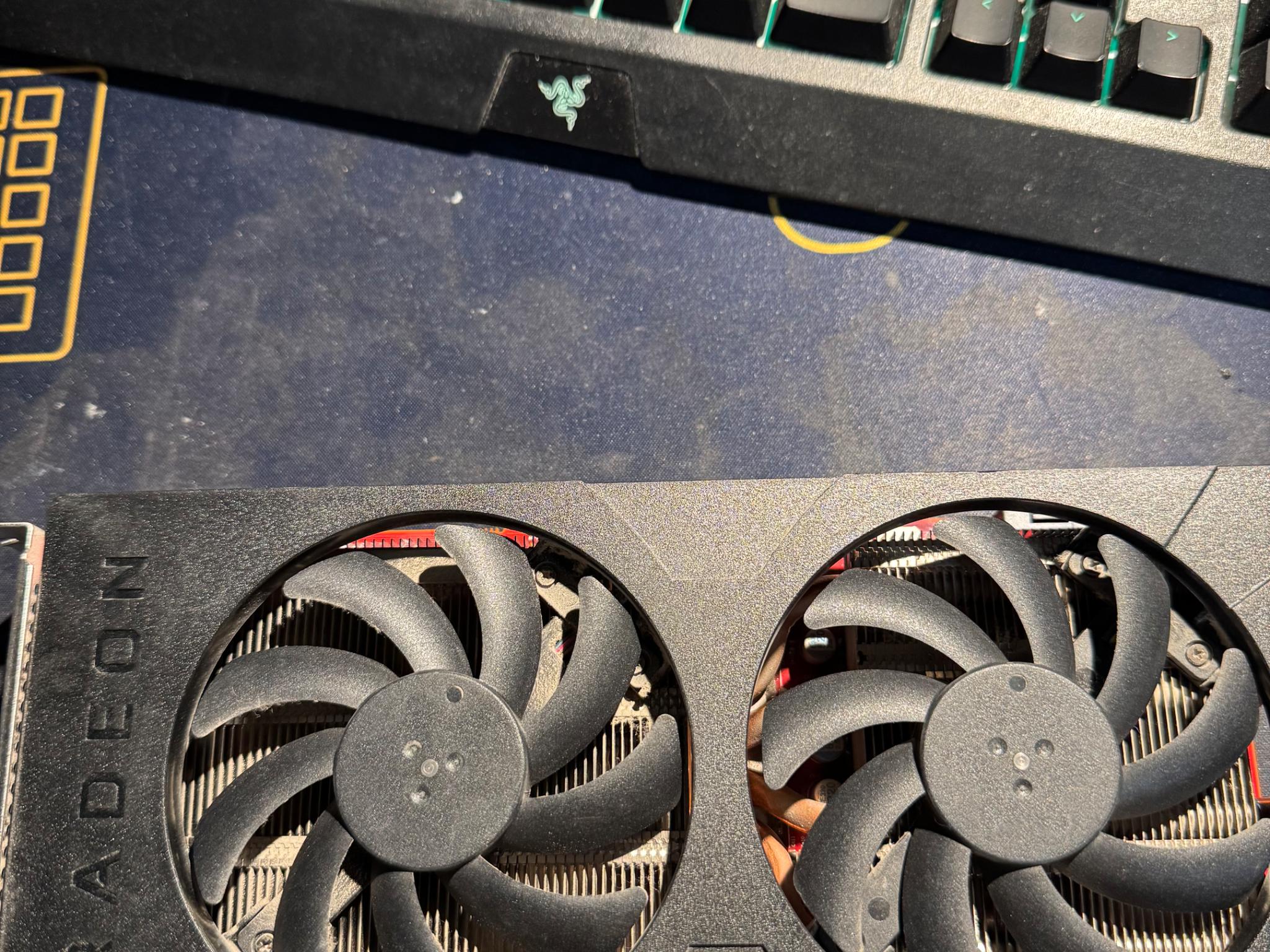 AMD RX 5700 xt 8 gb