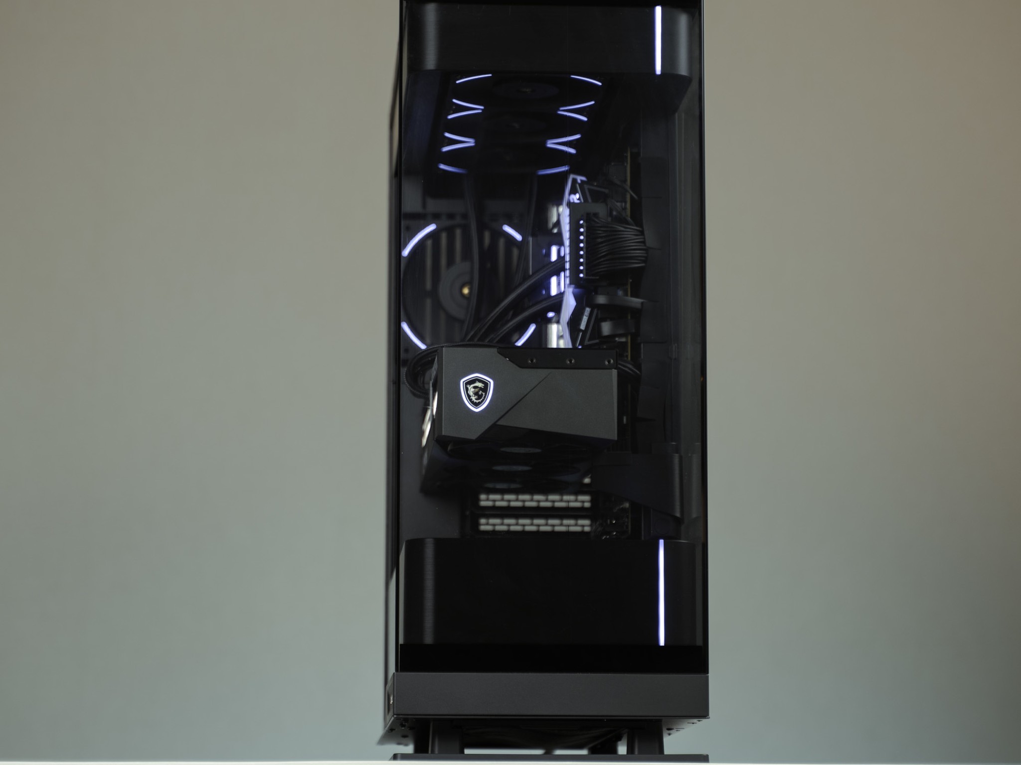 “Lumiform” RTX 5090 Core Ultra 9 285K 48GB 4TB Windows 11 Workstation Gaming PC