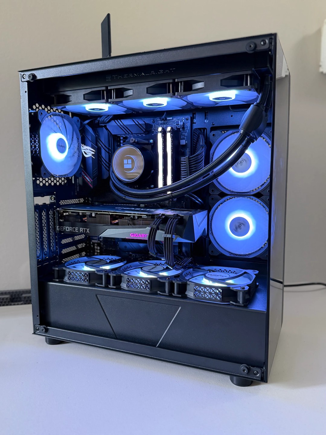 Amazing Gaming PC! Ryzen 7 5800x/RTX 3070 | Jawa