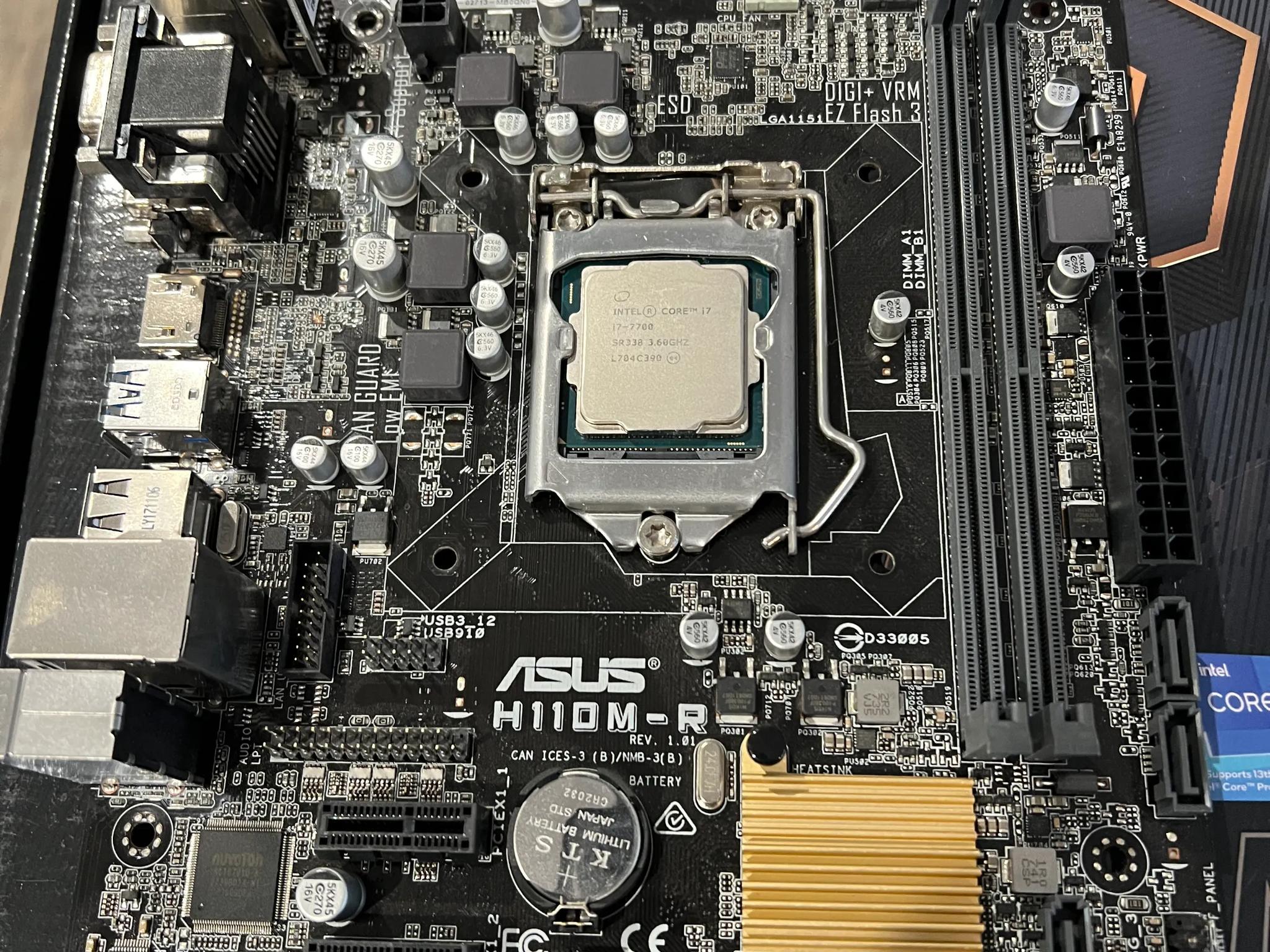 Asus H110M-R Motherboard/Intel i7 7700 Combo