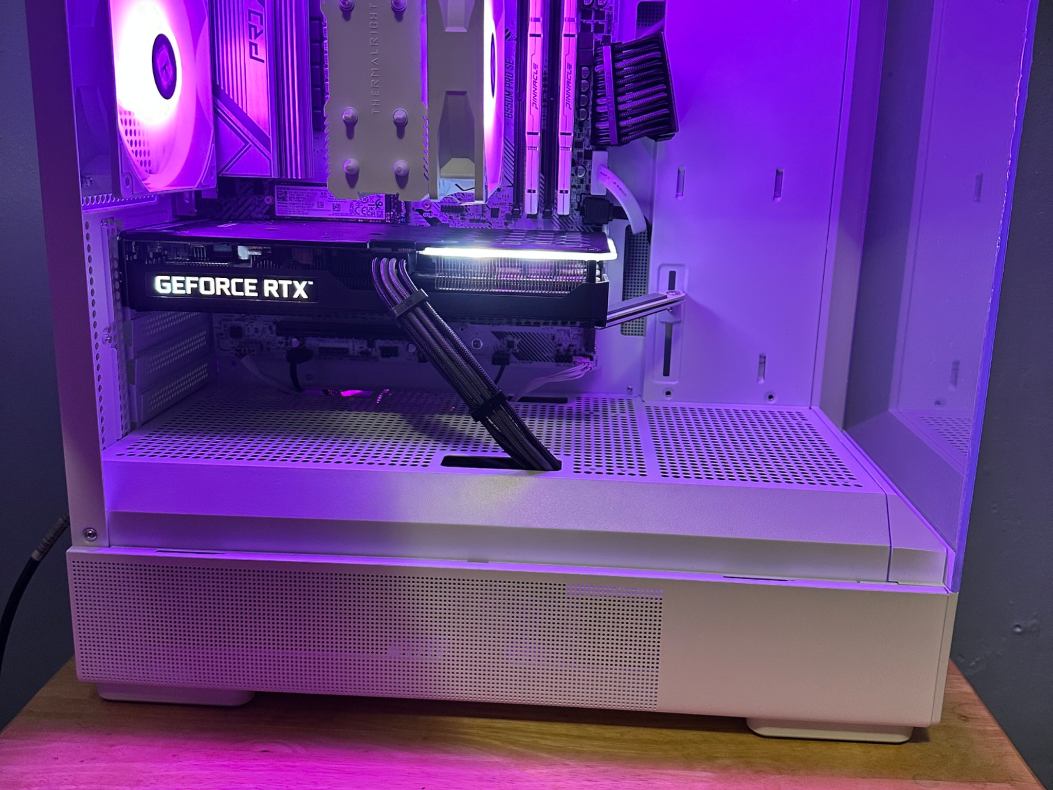 Ryzen 7 5700x|PNY 3060 TI|16g DDR4 Ram|Asrock B550 Pro White|512g M.2 NVME| 1 TB 3.5" HDD|Zalman P10