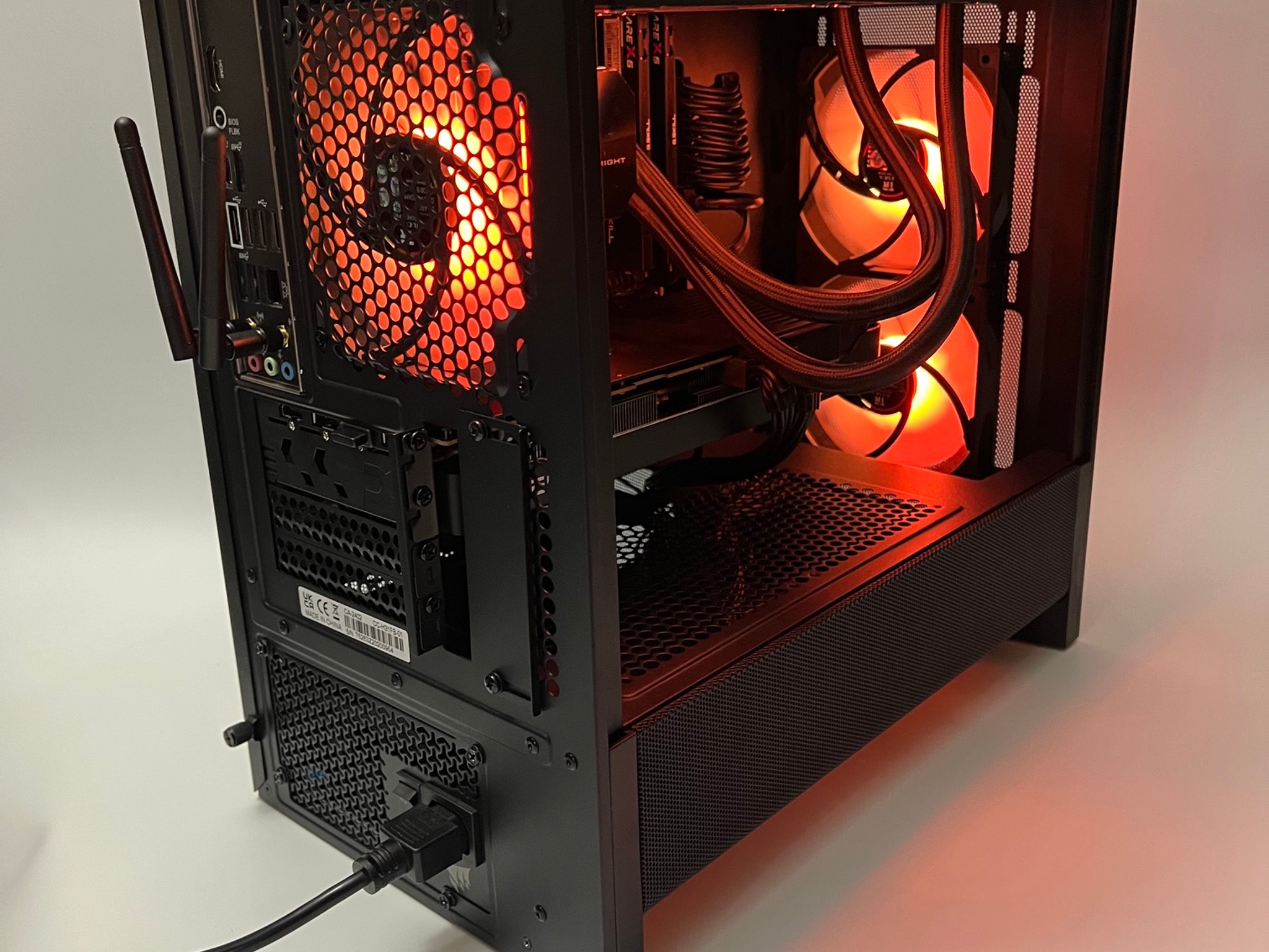 Radeon RX 9070GRE Custom Gaming PC - Ryzen 5 7500X3D, 1TB NVMe SSD