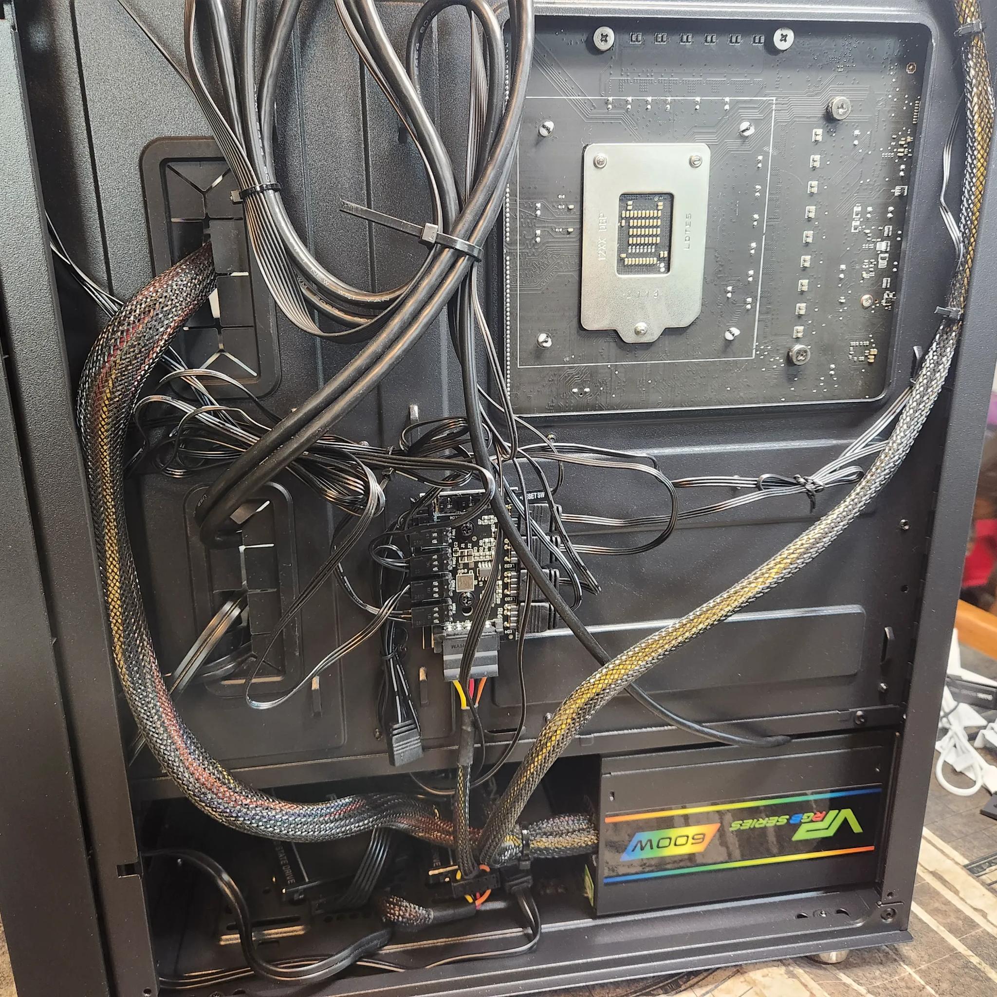 THE RED MONSTER 3 Budget 1080P gaming pc GTX 1660 super/ Intel 10105f