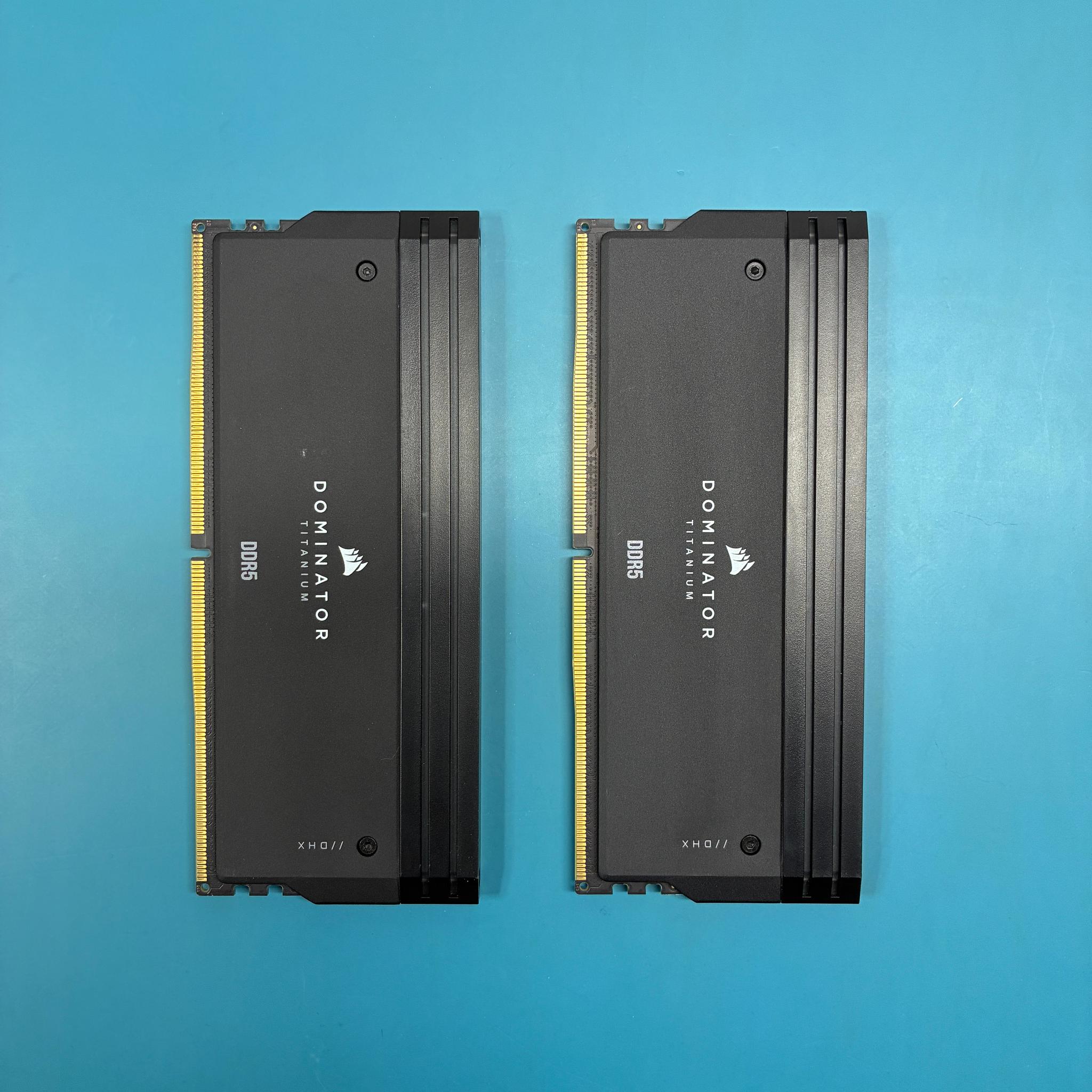 Corsair Dominator Titanium DDR5 32GB kit (Memory)