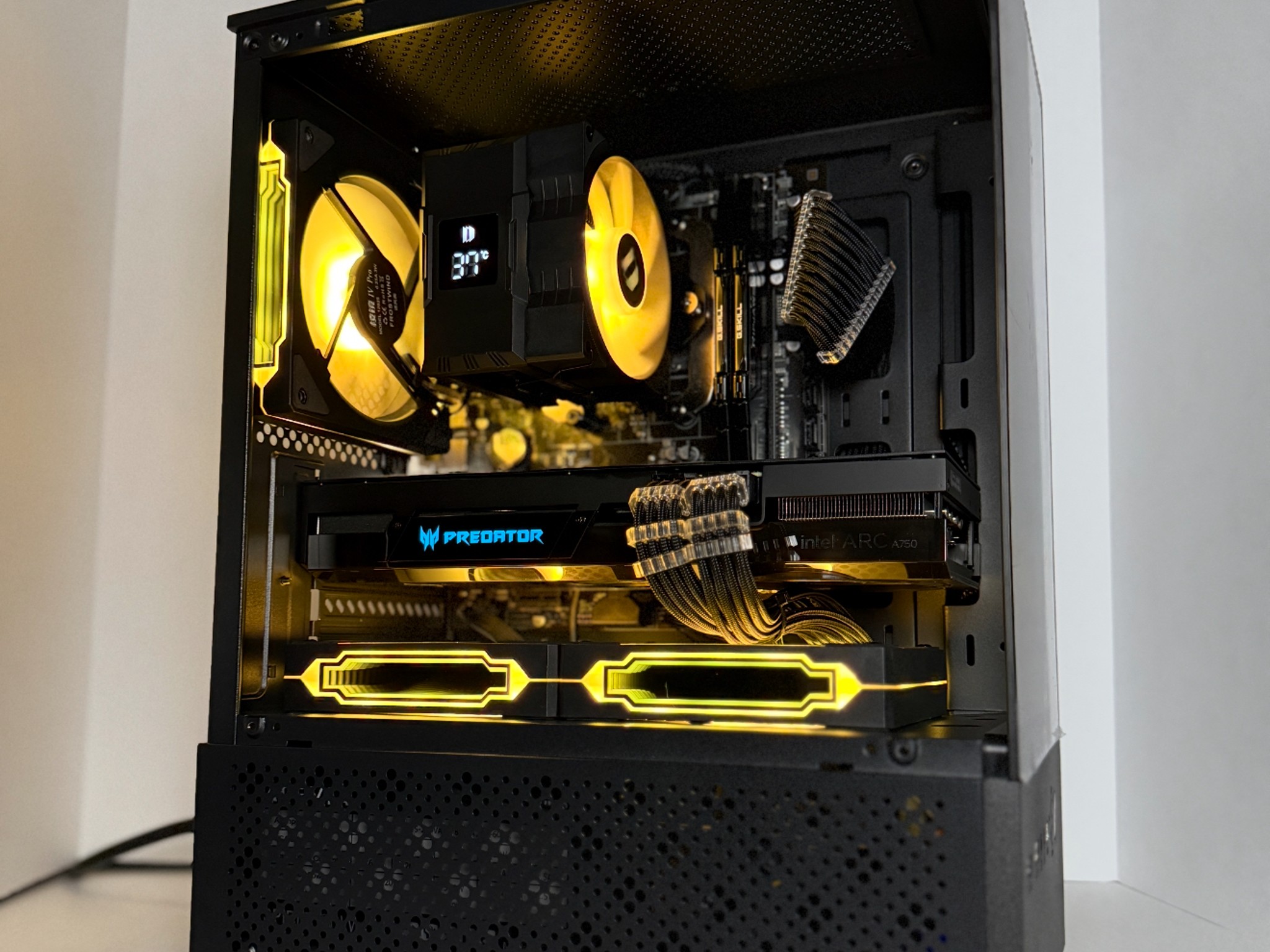 ▪️SHADOW CORE▪️ 1080p/1440p |  INTEL ARC A750 | RYZEN 5 3600 | 16GB DDR4 3200MHZ | 1TB M....