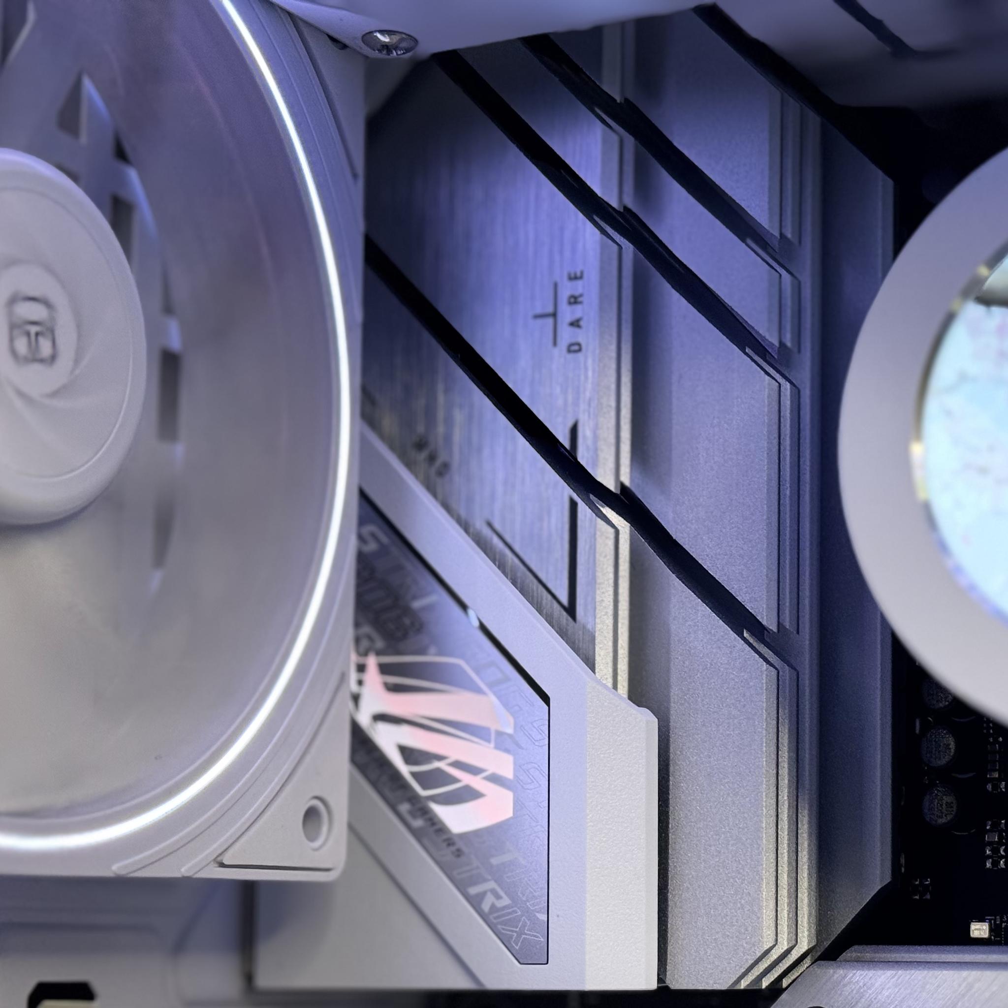 🪐Halo |Ryzen 7 7800X3D, RX 7900 XTX, 32GB DDR5, 2TB SSD nVme | 4K Gaming PC