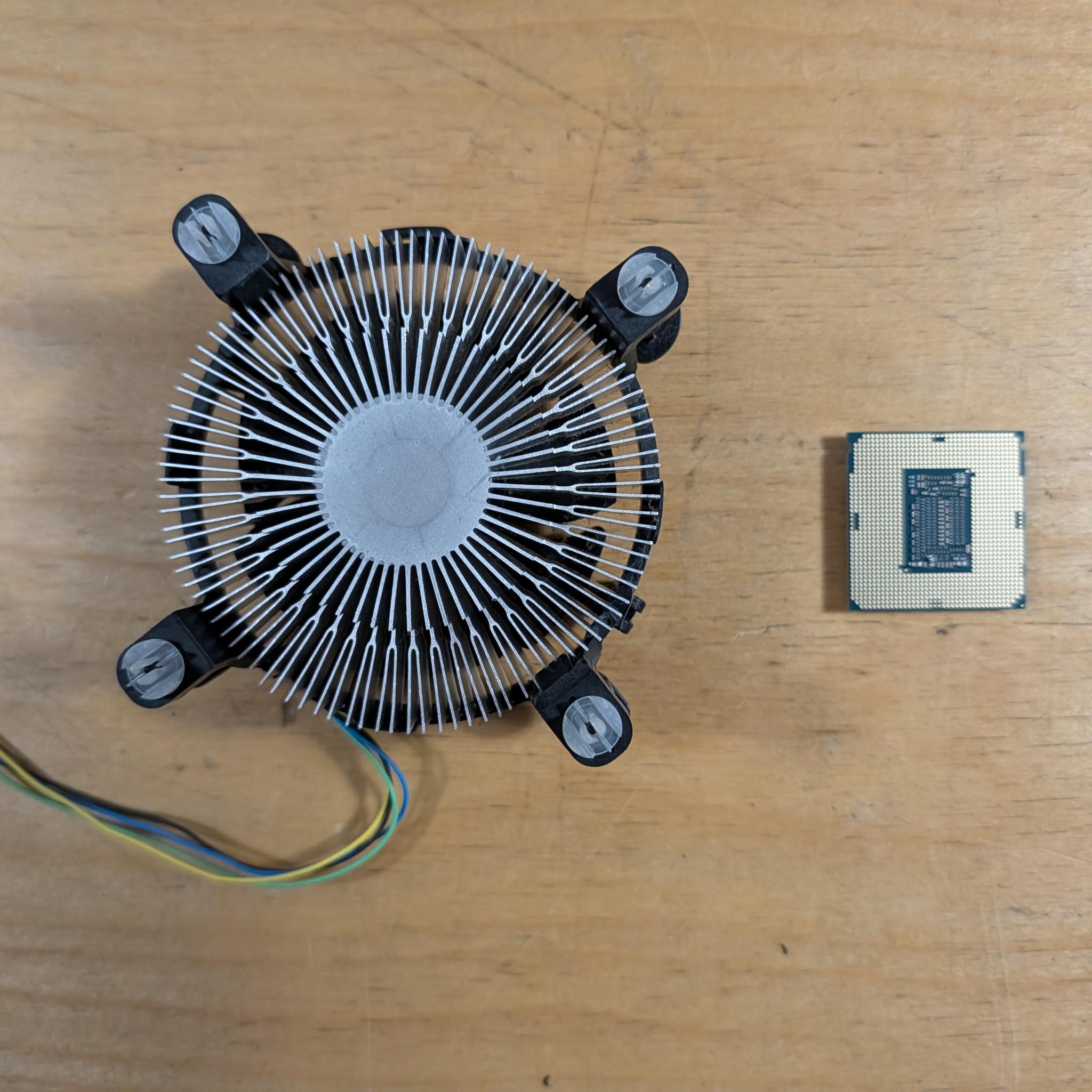 Intel Pentium G5420 + Stock Cooler