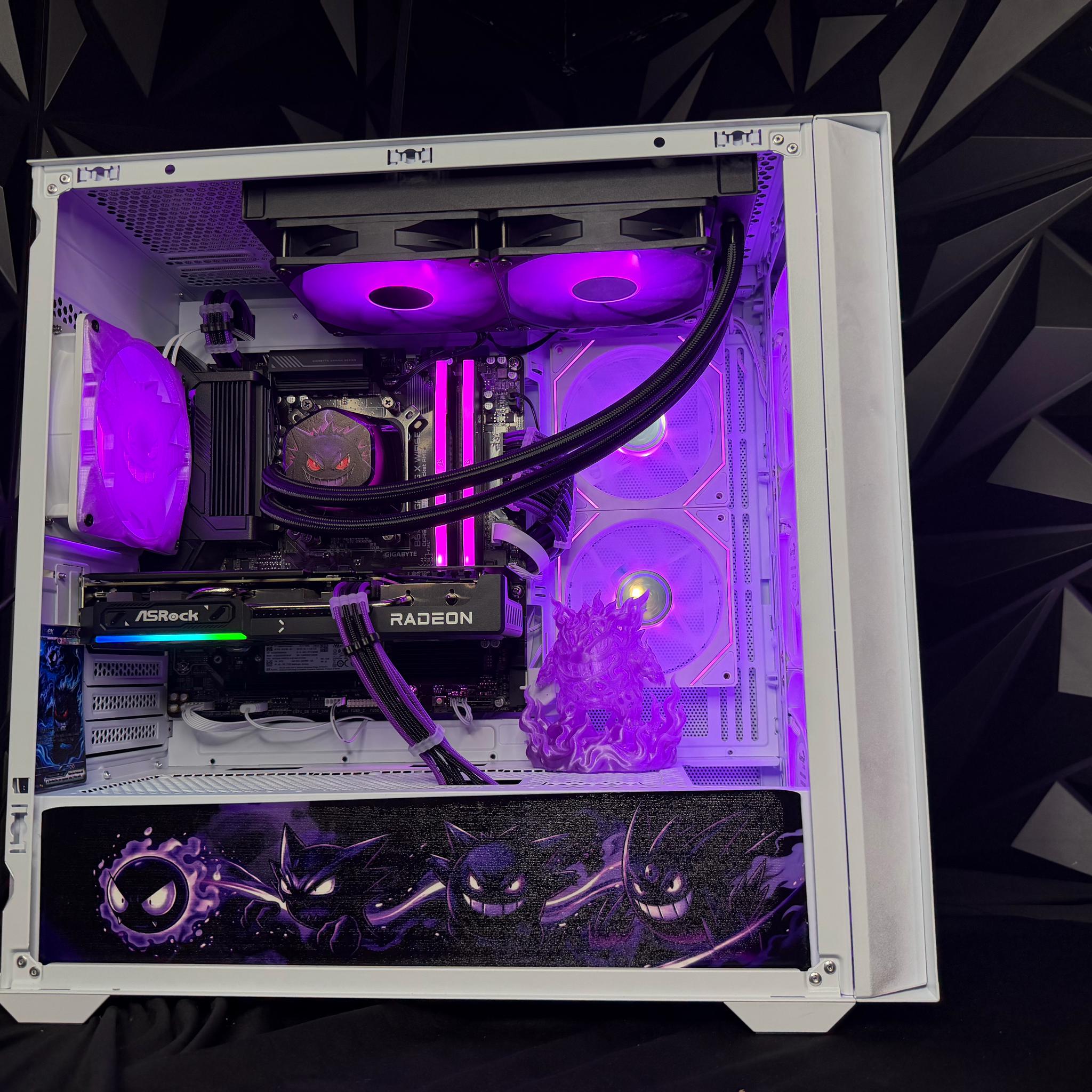 👻💜 GENG GANG 96 💜👻Ryzen 5 9600X| RX 9060XT 16GB| 32 GB DDR5| 1.25 TB NVMe| 650W PSU