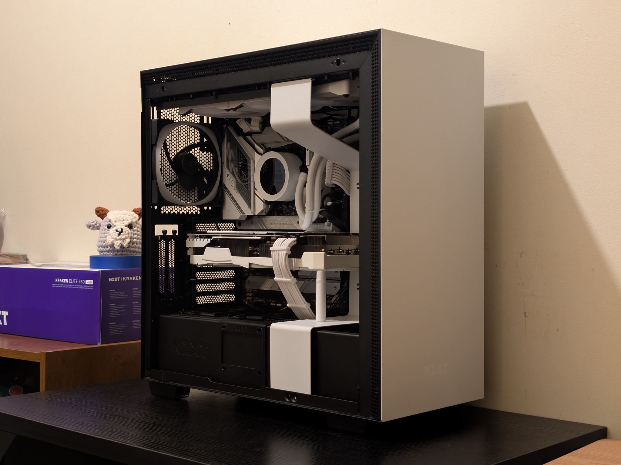 🐼🔳 1440p Gaming Beast | RTX 3080Ti | i7 13700KF | 1TB SSD | 32GB RAM | WiFi 6 & Bluetooth 🔳🐼