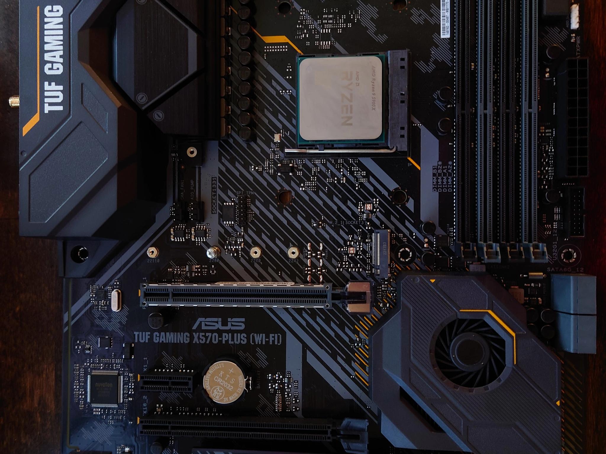 ASUS TUF GAMING X570-PLUS (WI-FI) with Ryzen 9 5900x