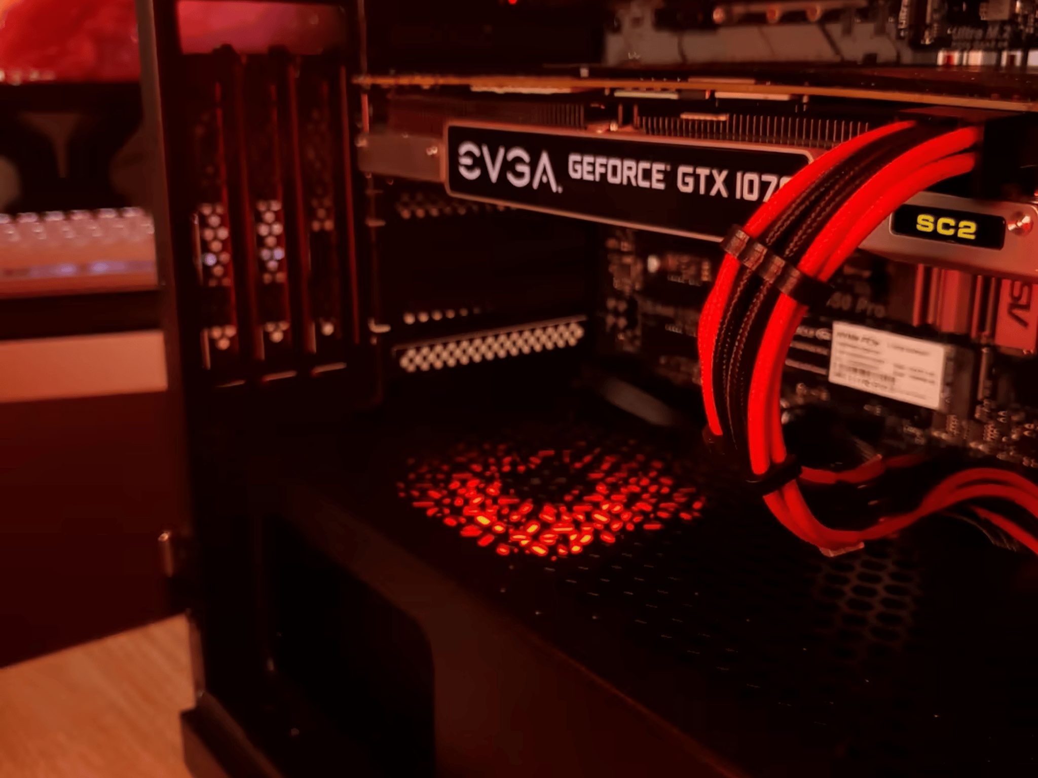 Crimson | GTX 1070 - Ryzen 5 3600XT Gaming PC