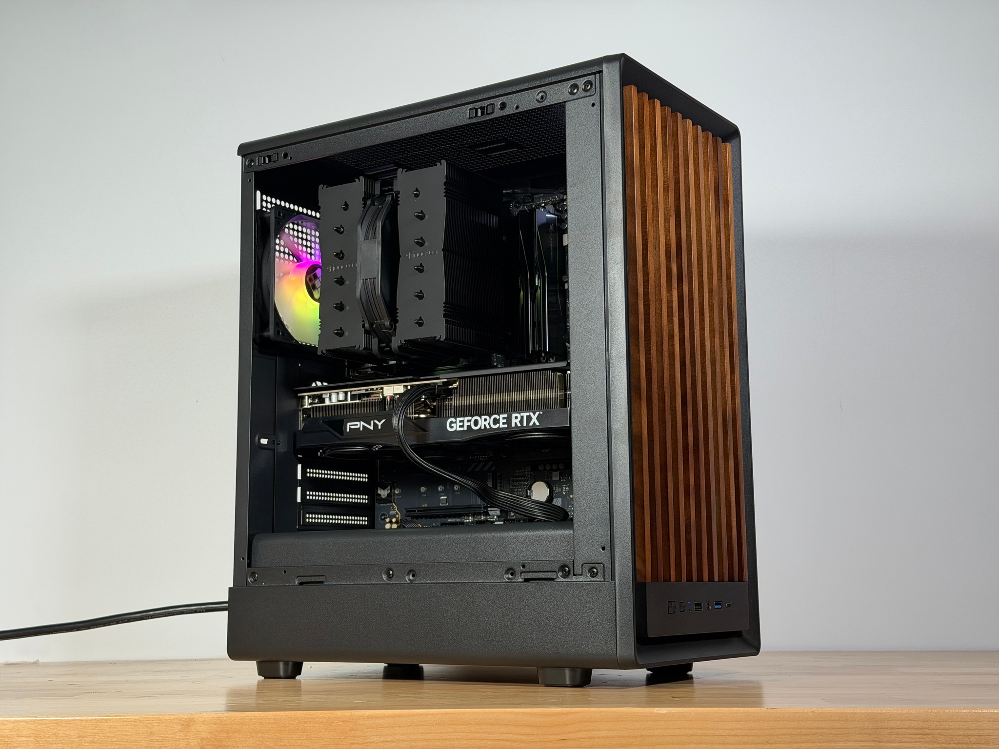 RTX 5070ti Ryzen 7 9800x3d Gaming PC 64gb DDR5 2tb SSD