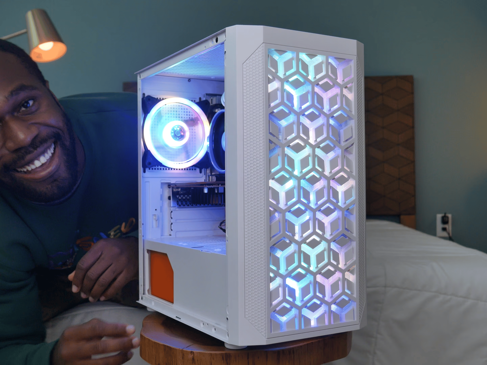 BNIB: ASUS PRIME A320M-K AMD Ryzen AM4 DDR4 HDMI VGA M.2 USB 3.1 Micro-ATX Motherboard