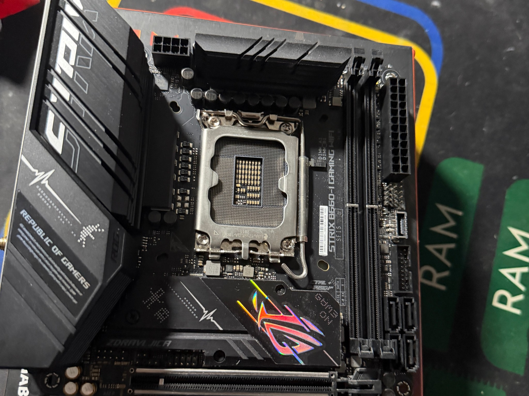 ASUS B660-I GAMING WIFI motherboard