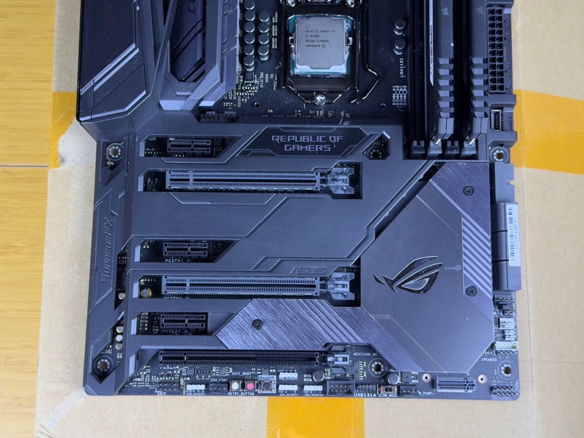 🔥ROG MAXIMUS X CODE🔥 WiFi ATX |LGA1151| i7-8700k | Corsair RGB VENGEANCE 2x8gb Ram