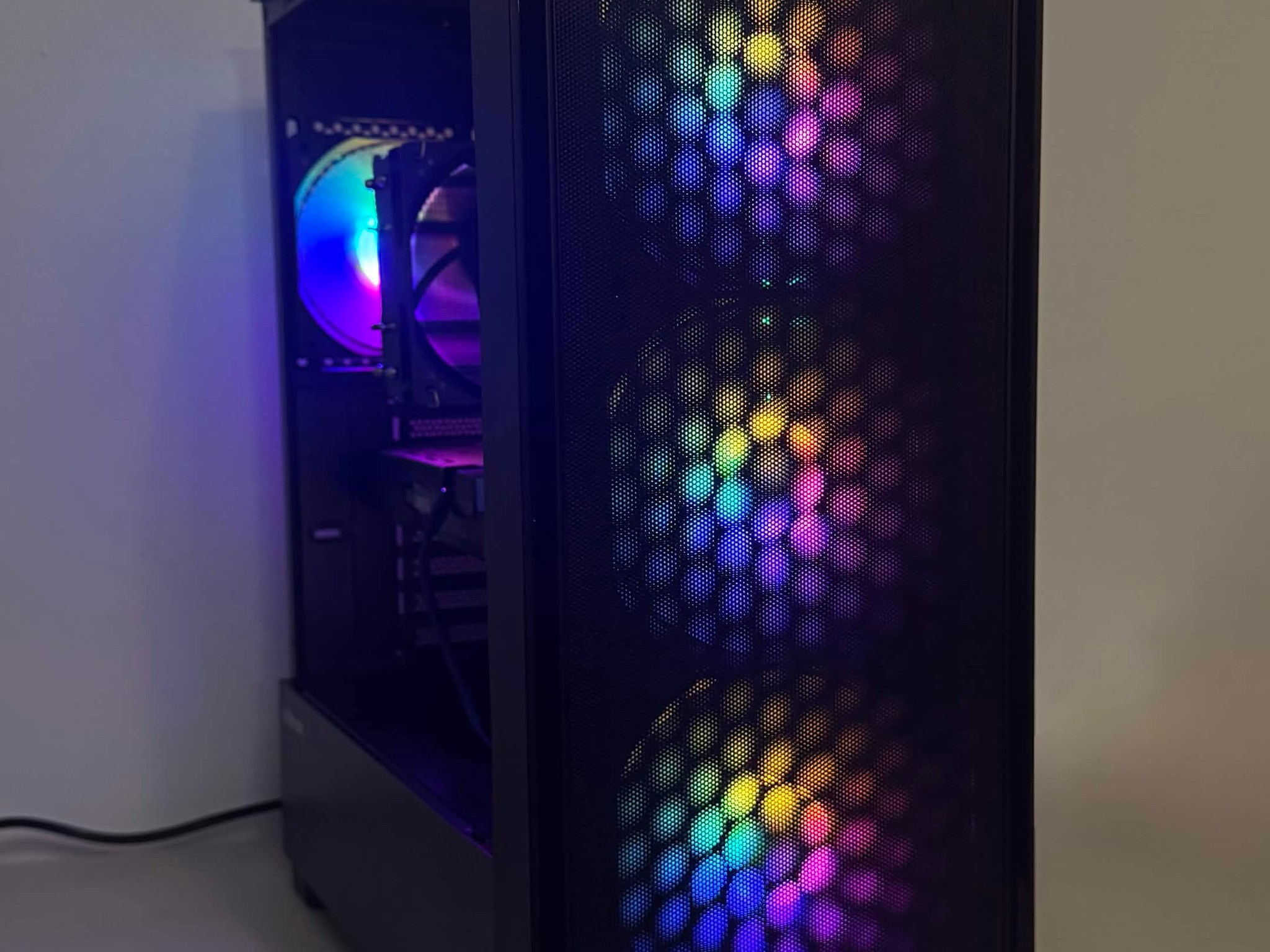 NVIDIA GeForce GTX 1660 Ti Custom Gaming PC - Core i5-9400F, 32GB RAM, 512GB SSD