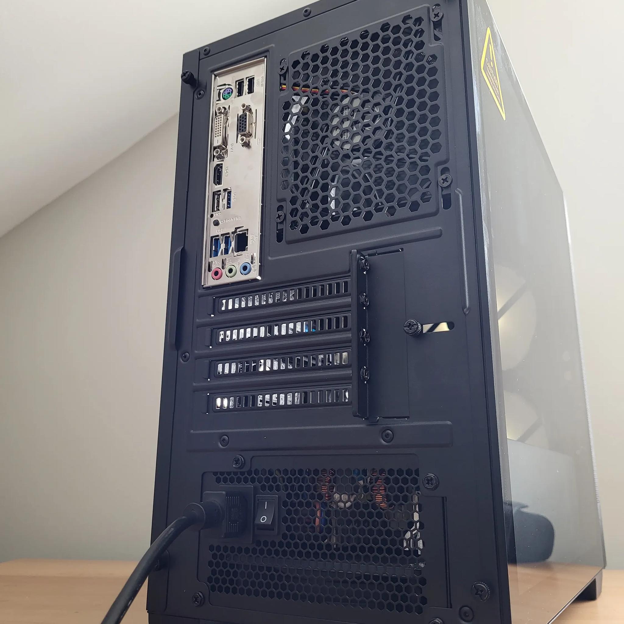 Custom Lian Li PC