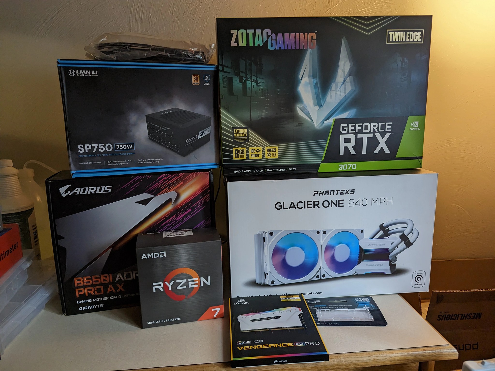 JT-4 | Ryzen 7 5800X | RTX 3070 | 32GB RAM | 1TB SSD | Wi-Fi | Windows 11 Pro