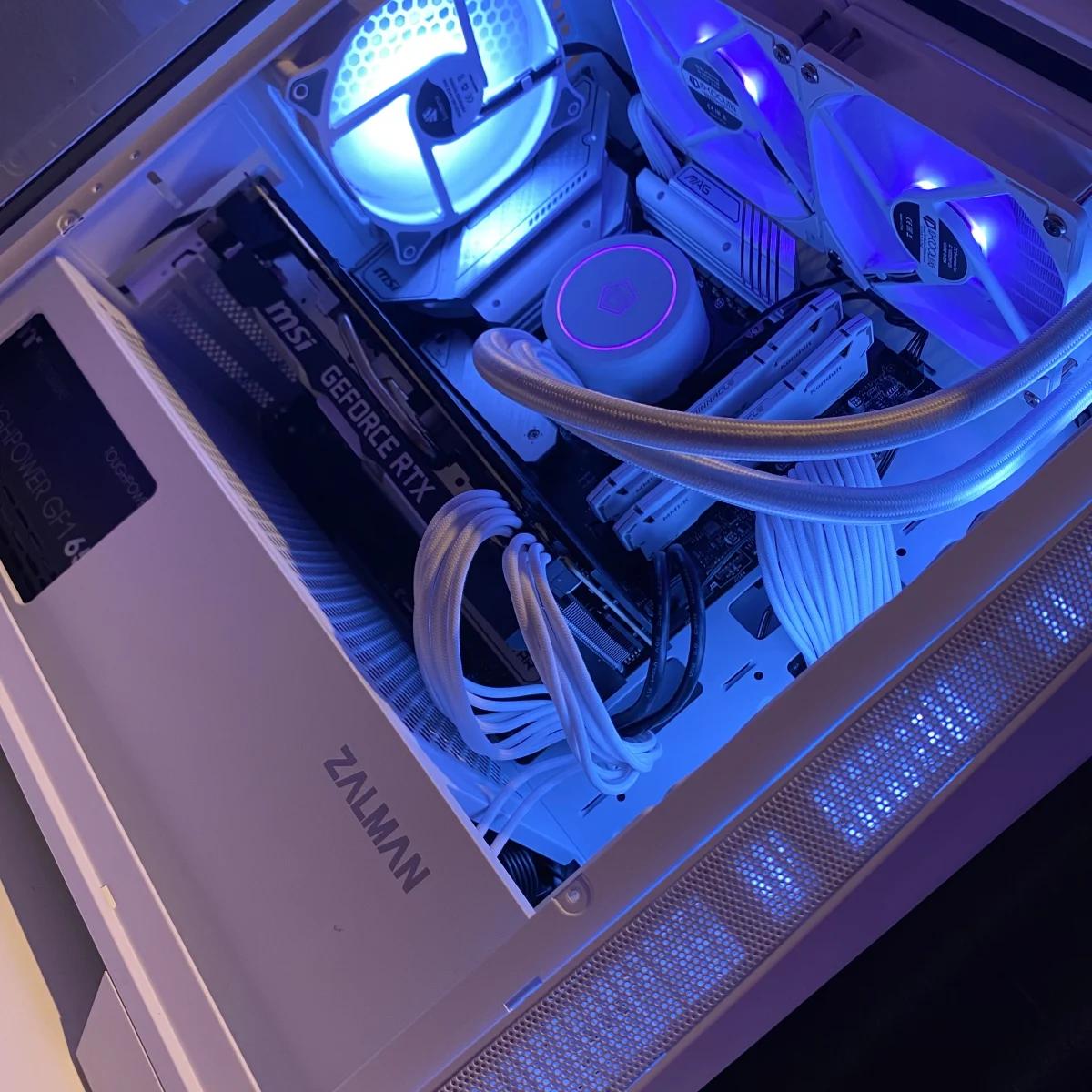 FROST | INTEL I5 12600K + 2070 Super | 144FPS WARRIOR