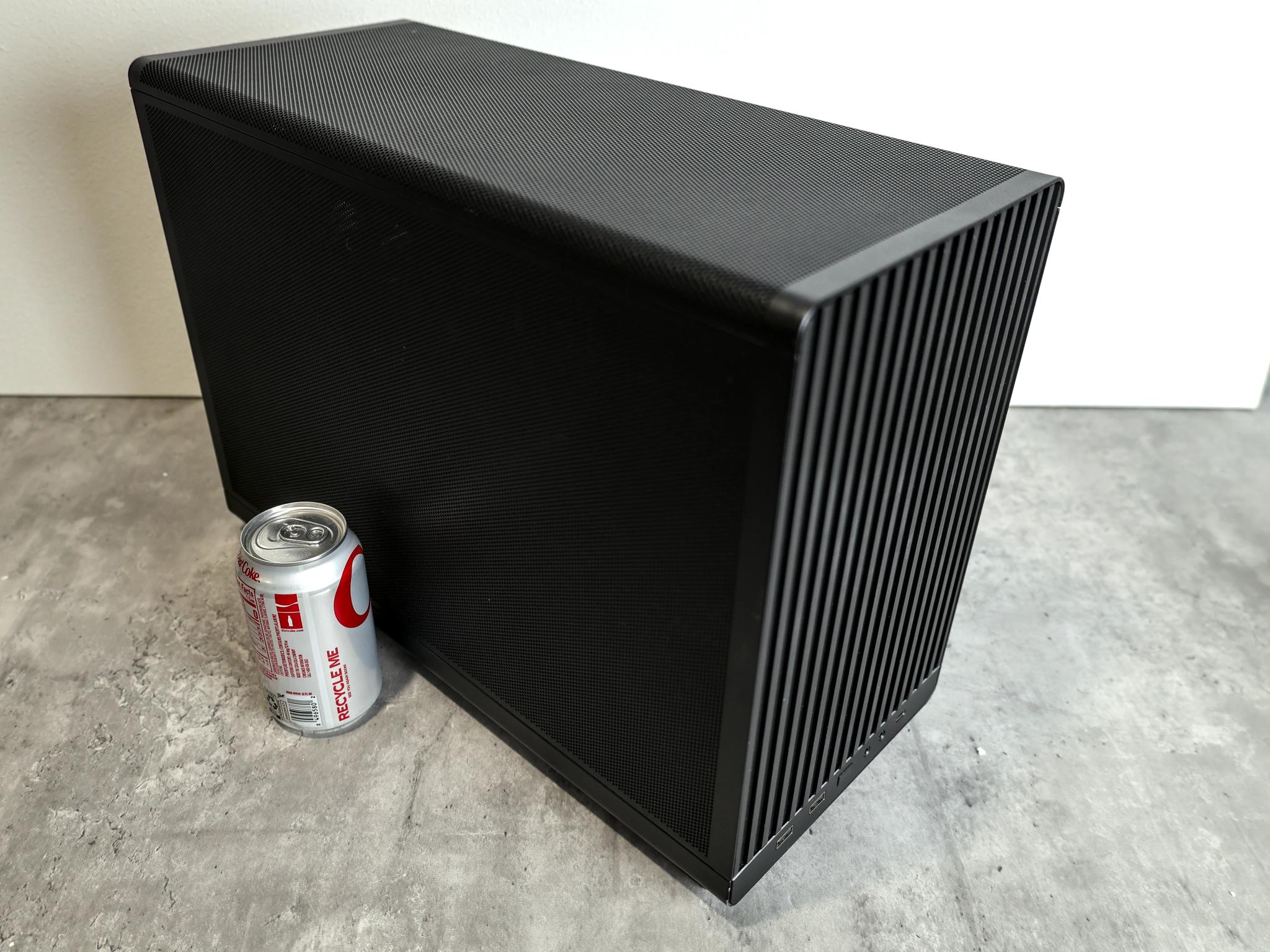 High-Performance Compact 1080p / 1440p Gaming PC