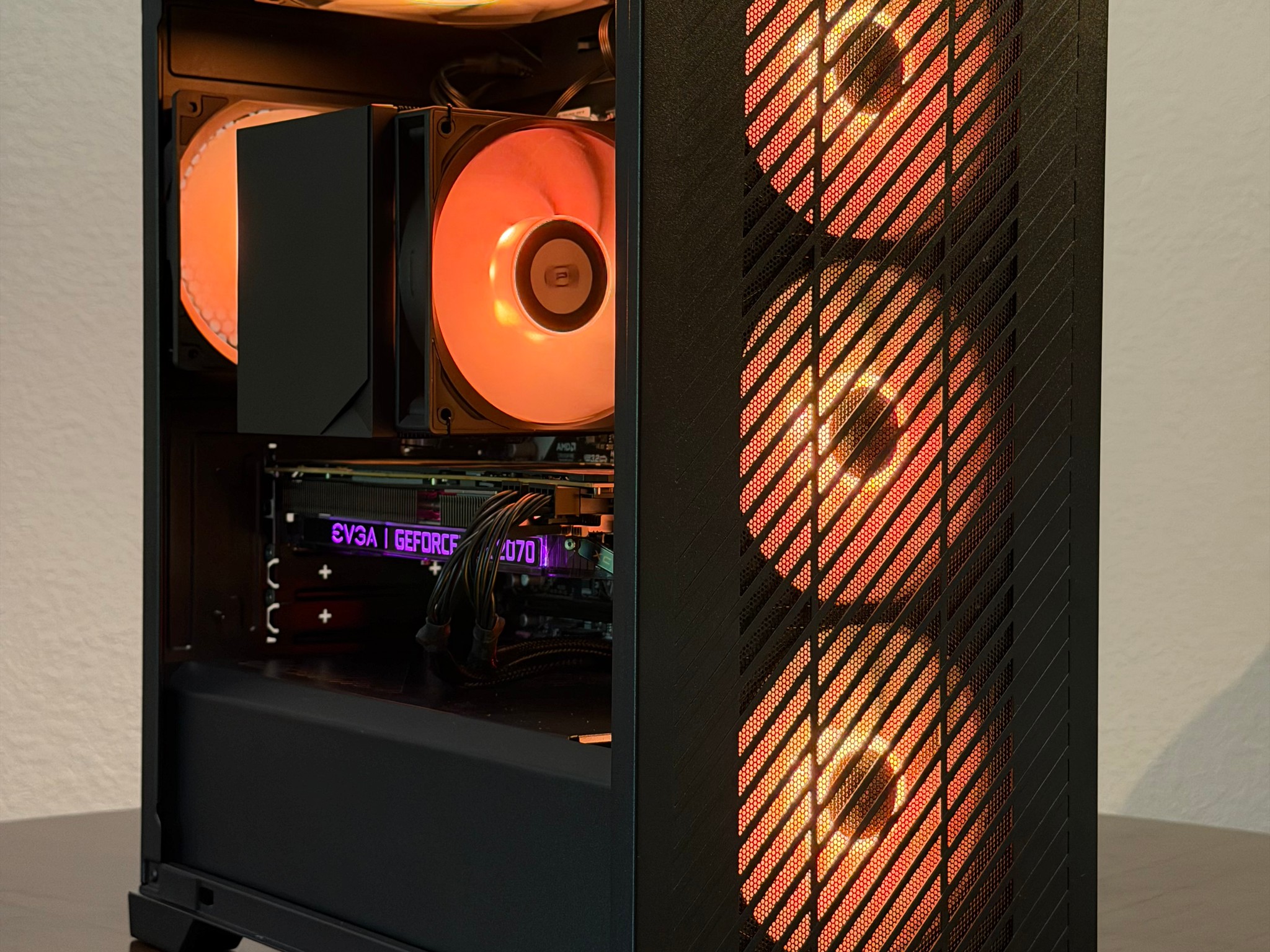 ゲーミングPC/Ryzen7 3800X/RTX2070/メモリ16GB Mid-Range Gaming PC – Ryzen 7 3800X + RTX 2070 8GB – 16GB DDR4