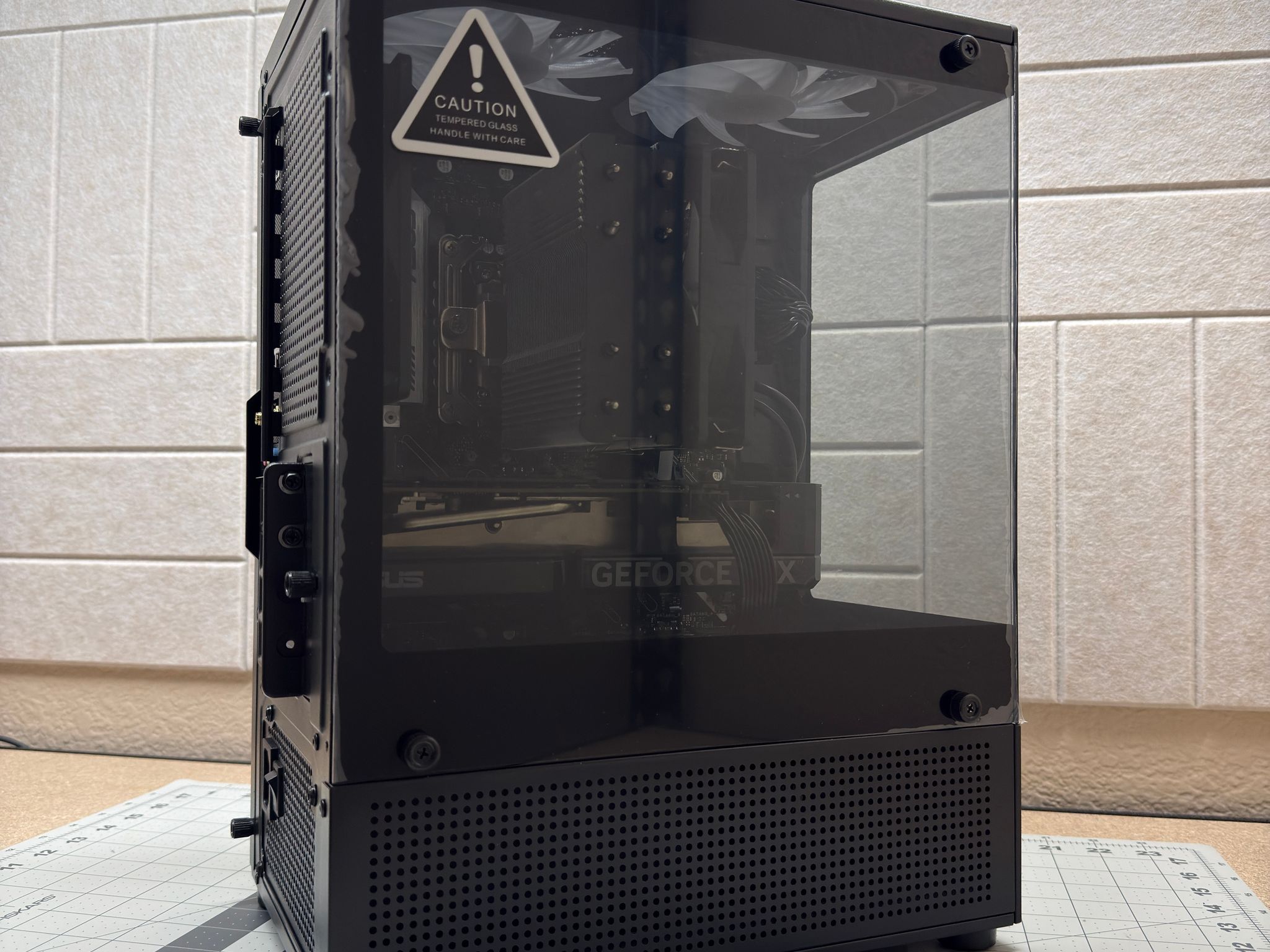 RTX 4060 | Intel i5-12490F | 4TB Storage | 16GB DRR5 Gaming PC