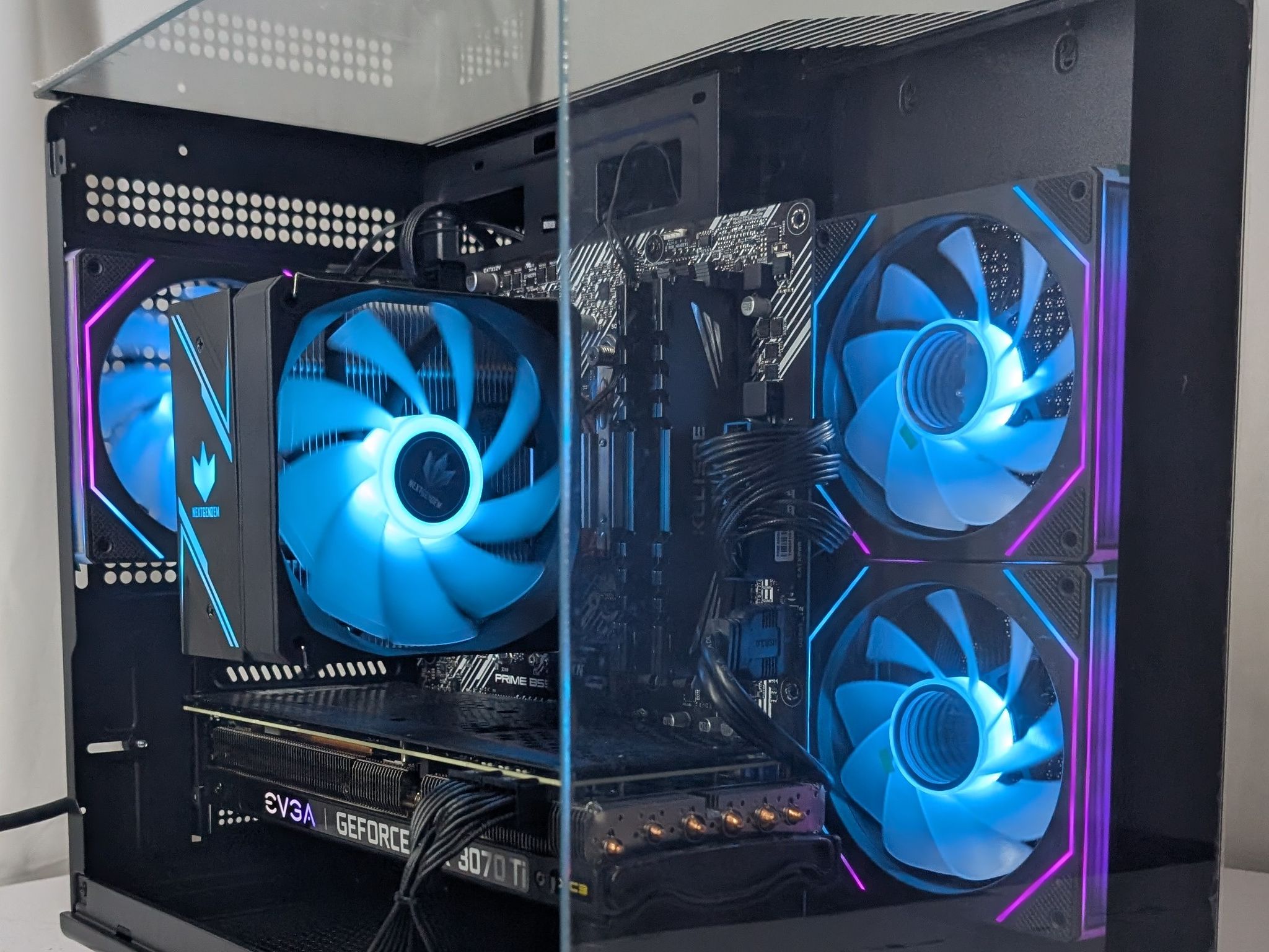 RTX 3070TI | RYZEN 5 3600 | 16GB DDR4 | 1TB NVME | 650W